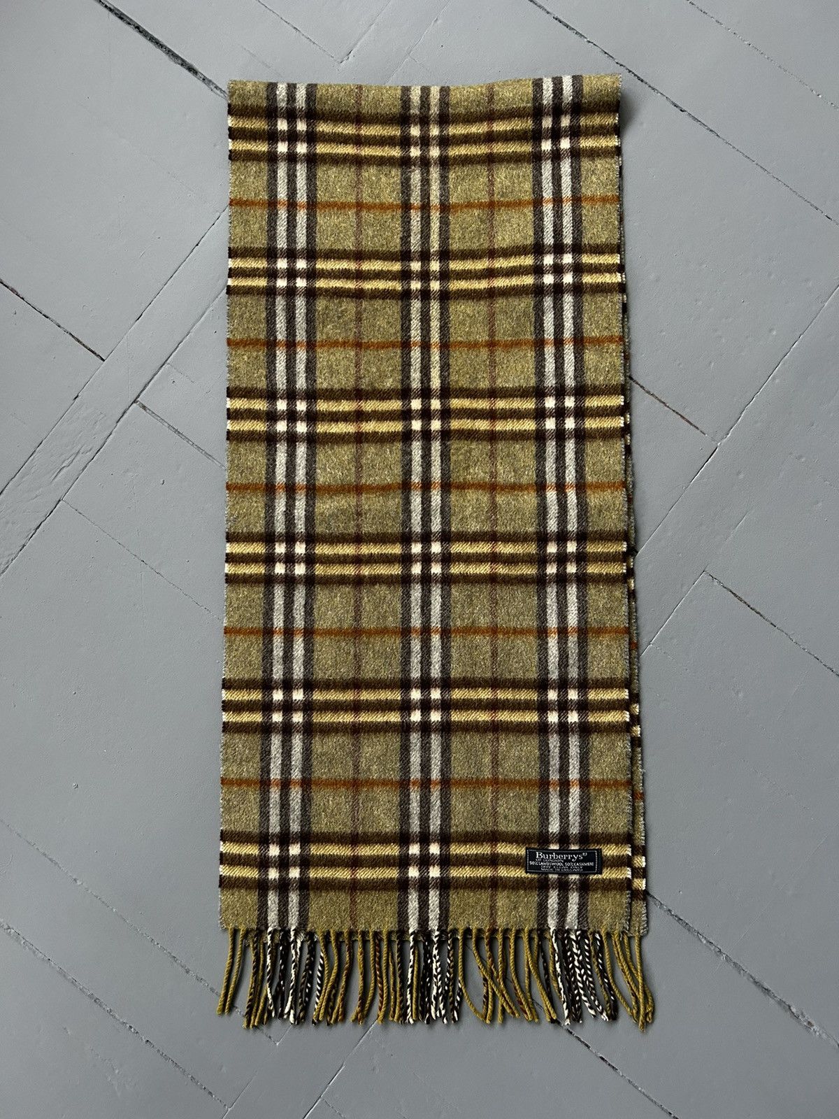Burberry Burberry vintage scarf Size ONE SIZE - 2 Thumbnail