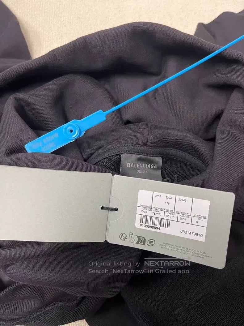 Balenciaga Balenciaga Pattern Printed Crew Neck Long Sleeve Hooded Sw Size US XS / EU 42 / 0 - 6 Thumbnail