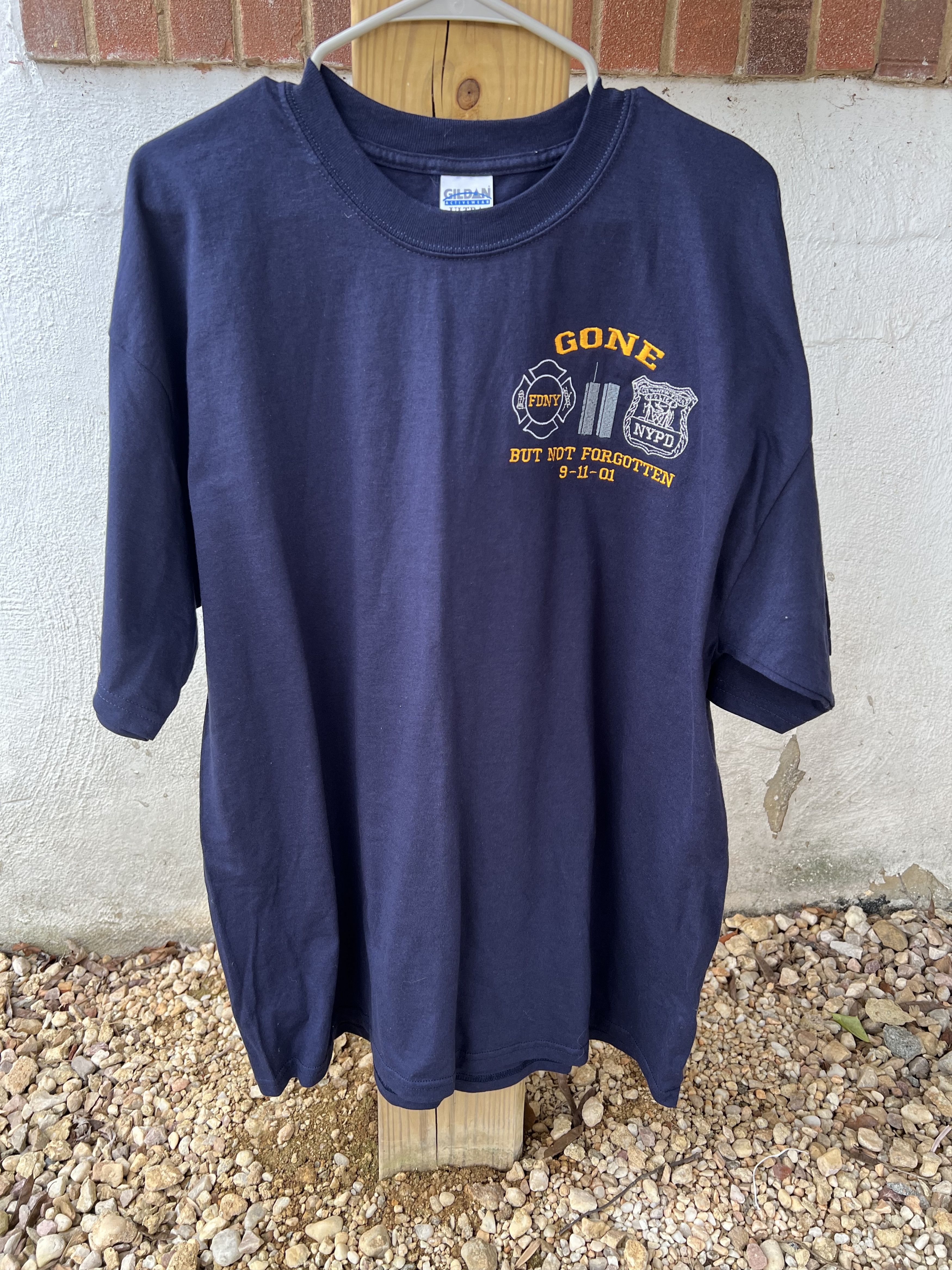 Vintage Gone but not Forgotten 9/11 Tee New York Size US XL / EU 56 / 4 - 1 Thumbnail