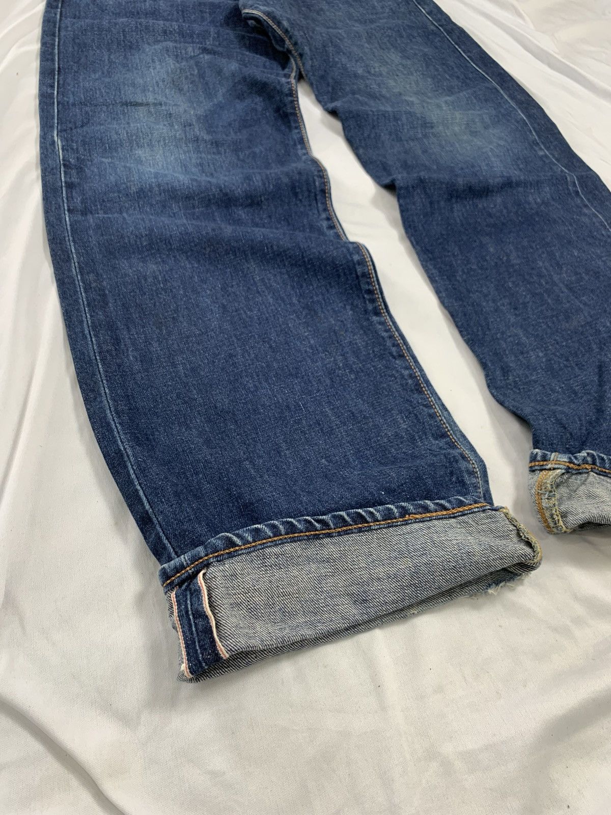 Edwin Vintage edwin selvedge raw jeans distres Size US 31 - 5 Thumbnail