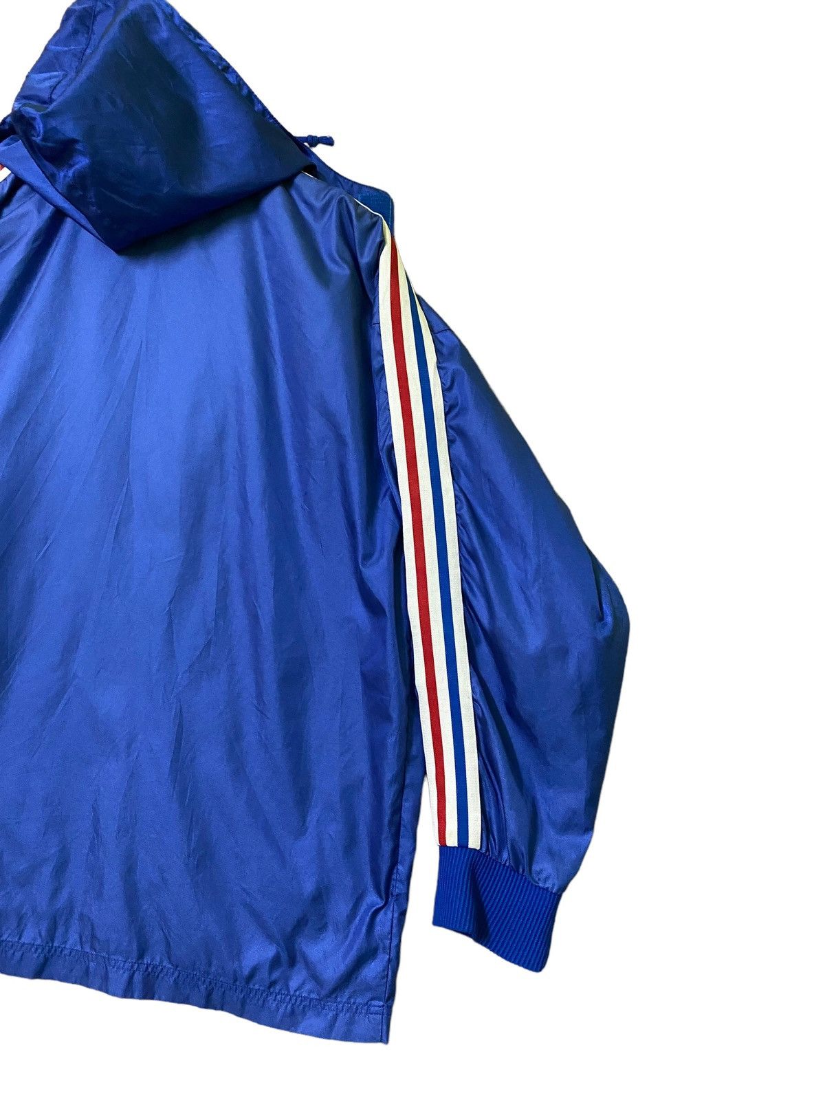 Adidas Vintage Adidas France Style Windbreaker Hoodie Size US XL / EU 56 / 4 - 10 Thumbnail