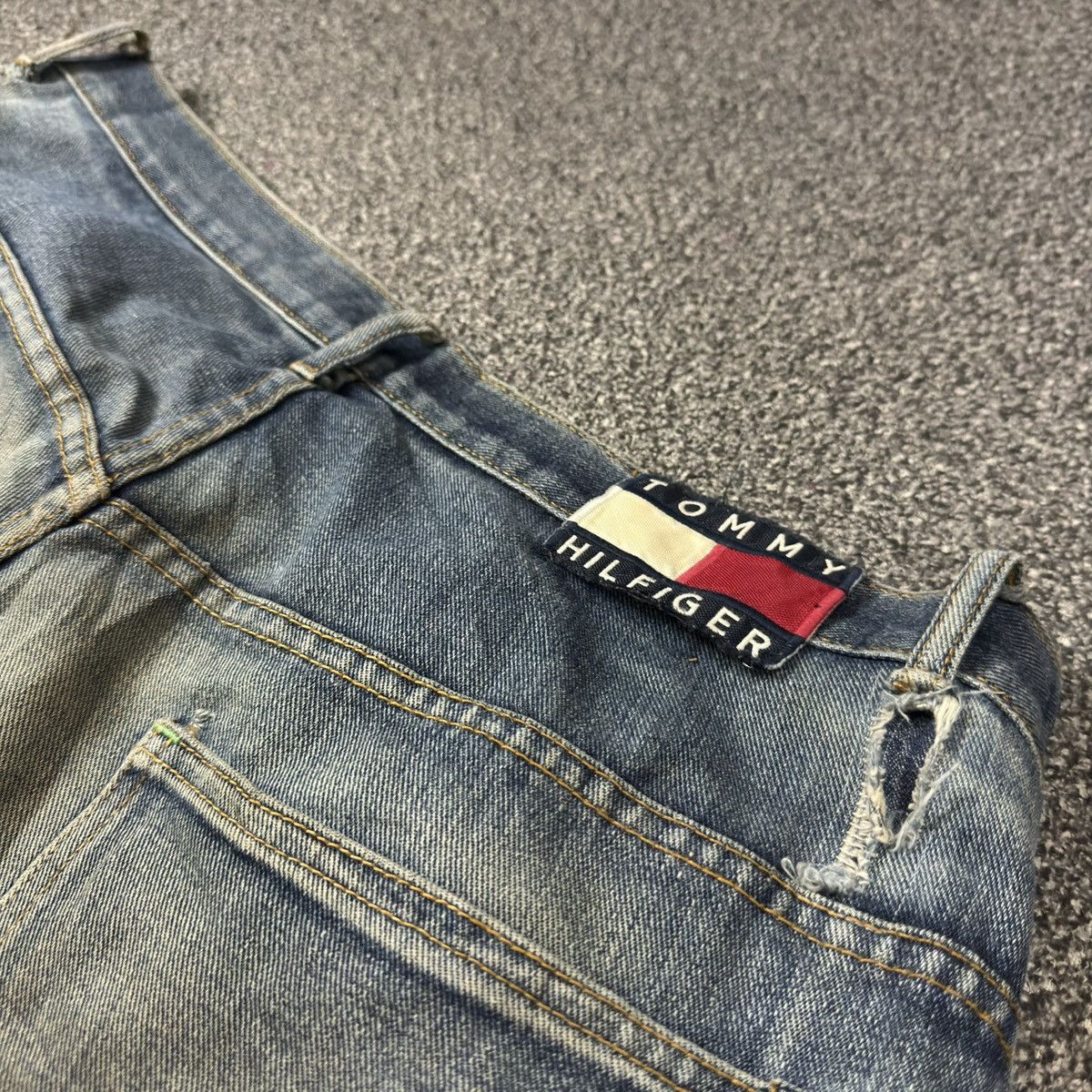Hypebeast Distressed Baggy Tommy Jeans Vuja-De Balenciaga Style Size US 38 / EU 54 - 11 Thumbnail