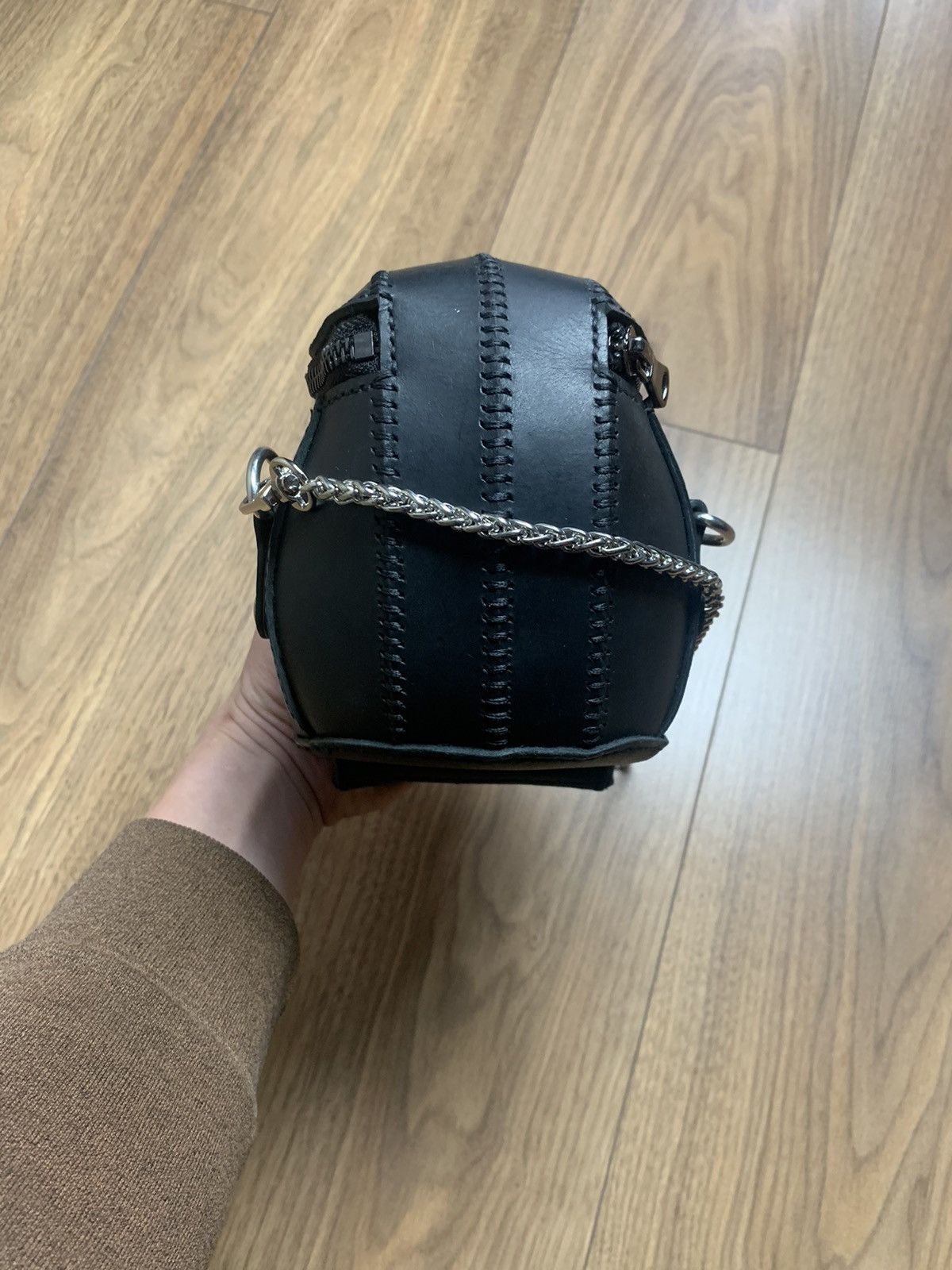 Handmade Handmade leather skull bag made of genuine leather Size ONE SIZE - 7 Thumbnail