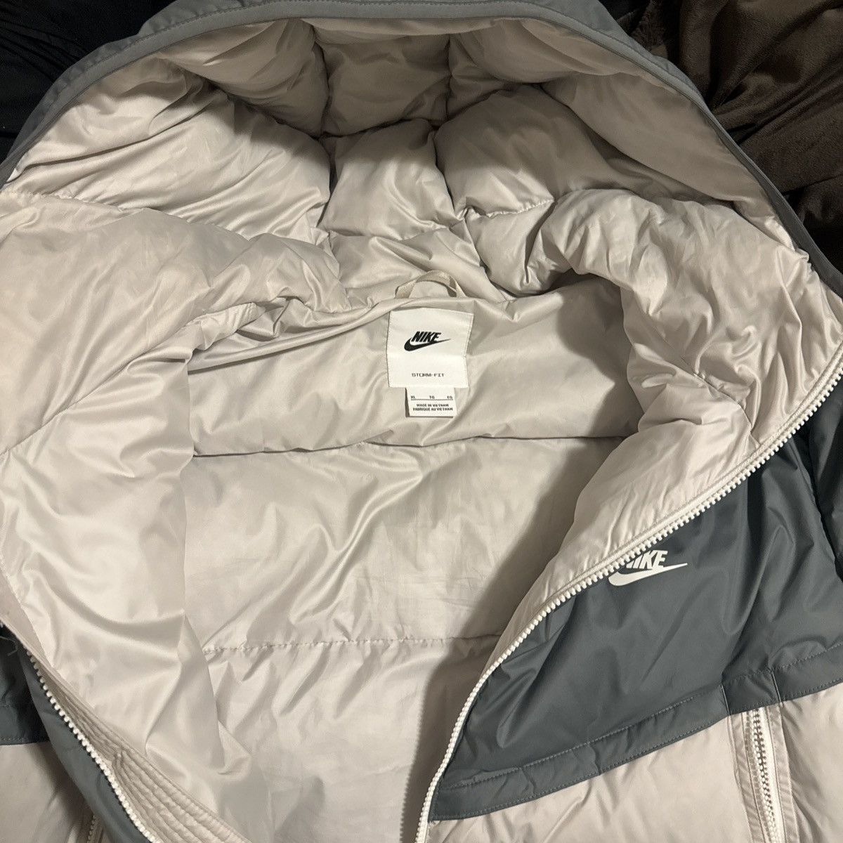 Nike NIKE STORM FIT PUFFER Size US XL / EU 56 / 4 - 2 Thumbnail