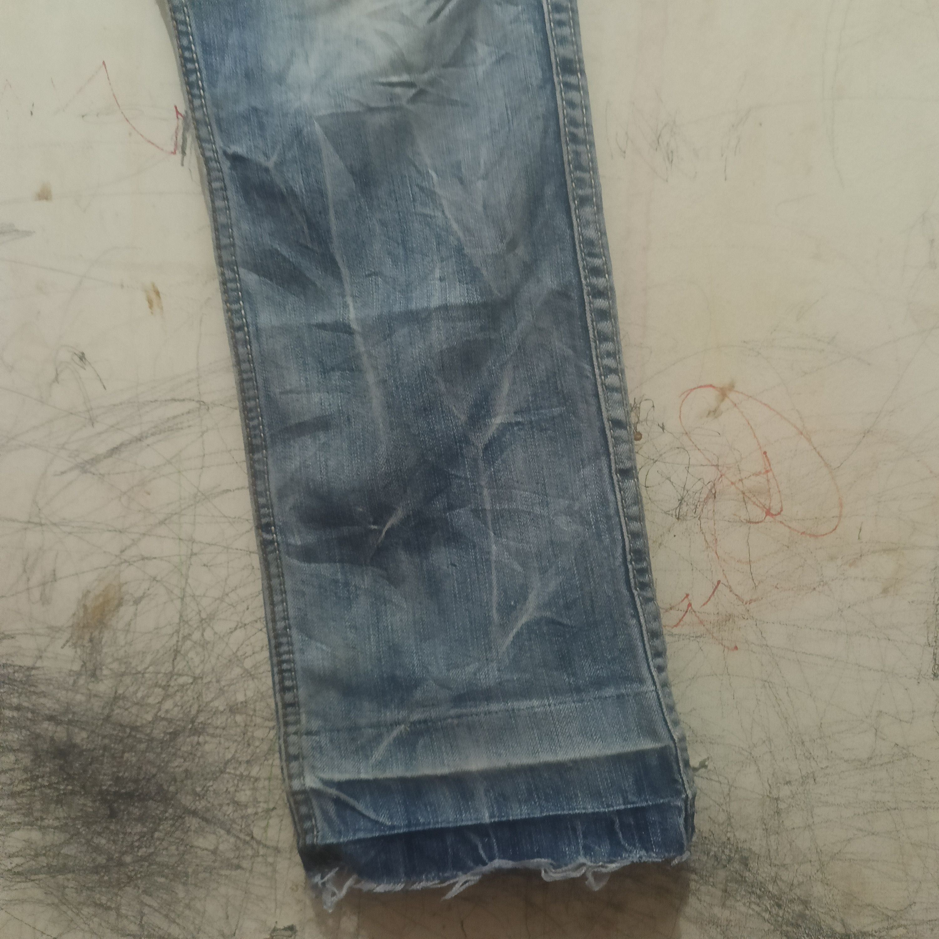 Karakuri Tamashii Japan Jizo Bosatsu Distressed Thrashed Jeans Karakuri style Size US 31 - 10 Thumbnail