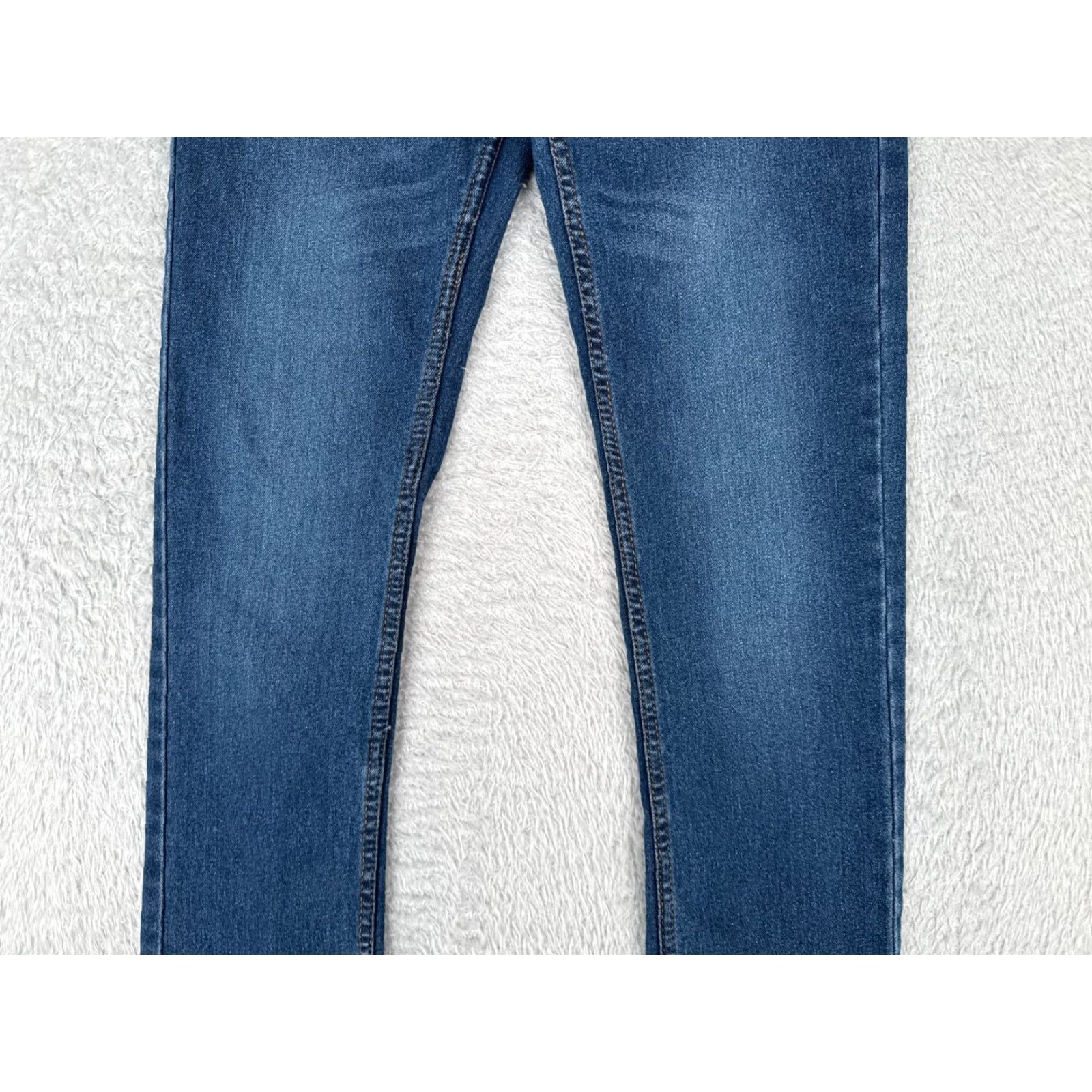 Calvin Klein Calvin Klein Jeans Women Blue Denim 14 Straight Skinny Mid 28x28 Cotton Blend 5-Pocket Zipper Distressed Embroidered Size 36" / US 14 / IT 50 - 3 Thumbnail