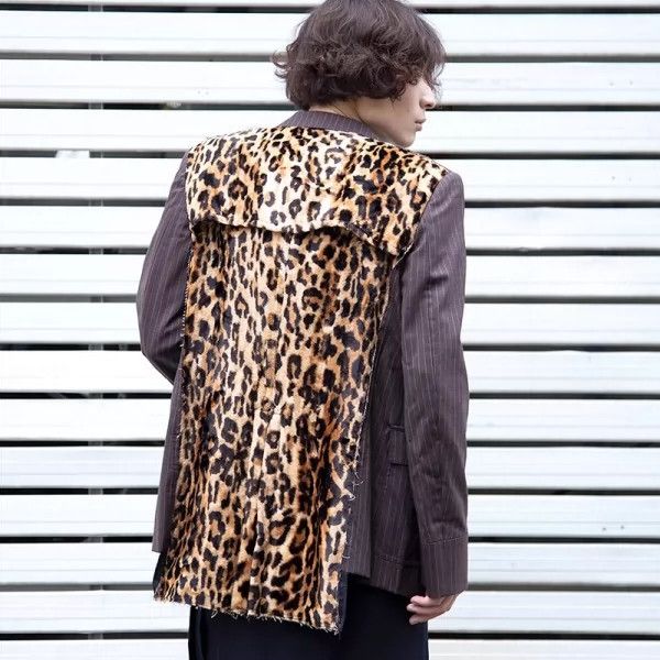 Comme des Garcons Comme des Garcons Leopard print gold button wool coat Size US M / EU 48-50 / 2 - 8 Thumbnail