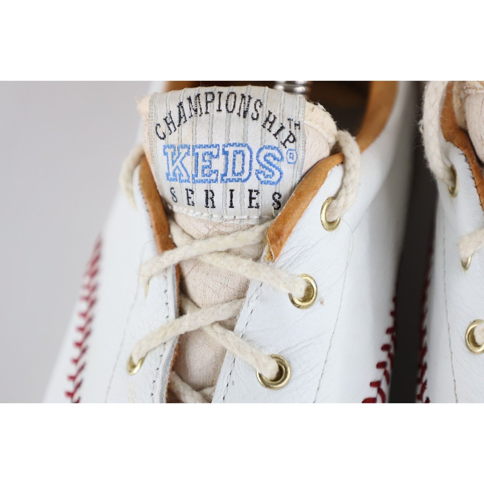 Keds Vintage 90s Keds Distressed Leather Baseball Sneakers Shoes Size US 10 / IT 40 - 4 Thumbnail