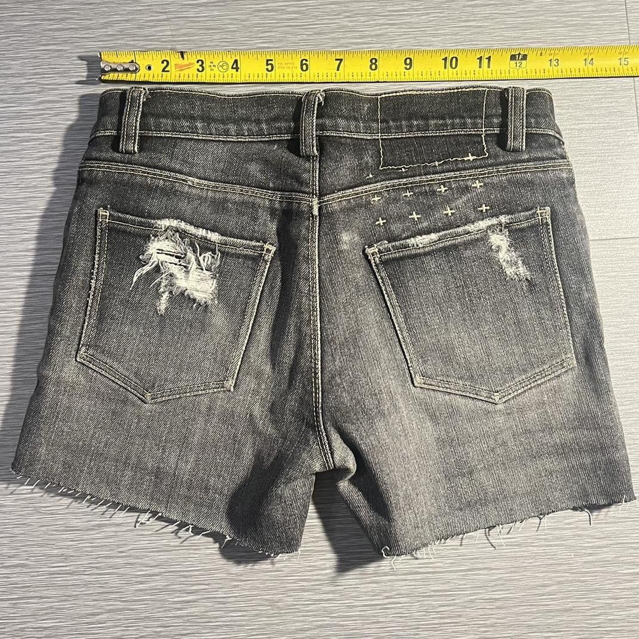 Ksubi Ksubi grey jean shorts Size 26" / US 2 / IT 38 - 2 Thumbnail