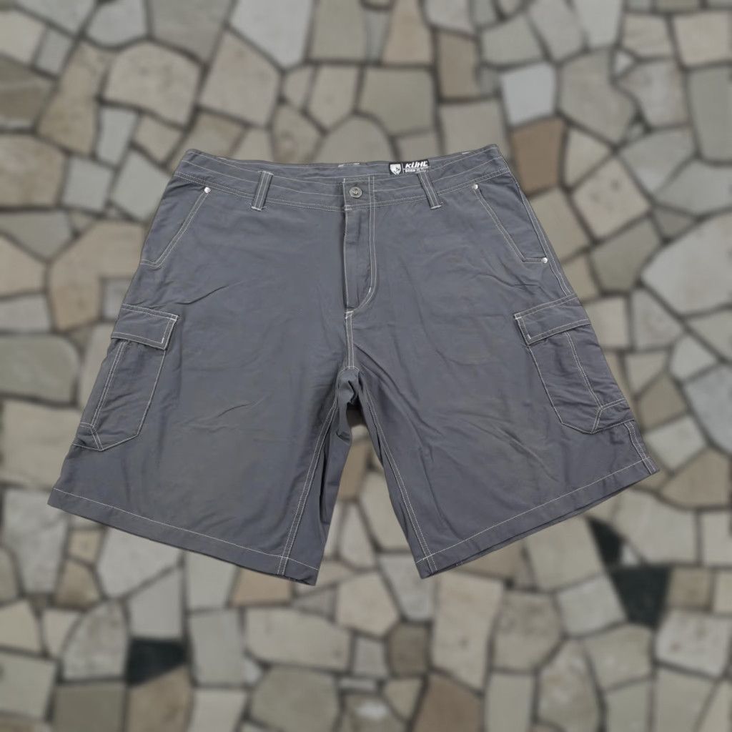 Vintage KÜHL Shorts Mens 38 Gray Cargo Trail Hiking Lightweight Outdoors Flex Stretch Outdoor Mens Size US 38 / EU 54 - 1 Thumbnail