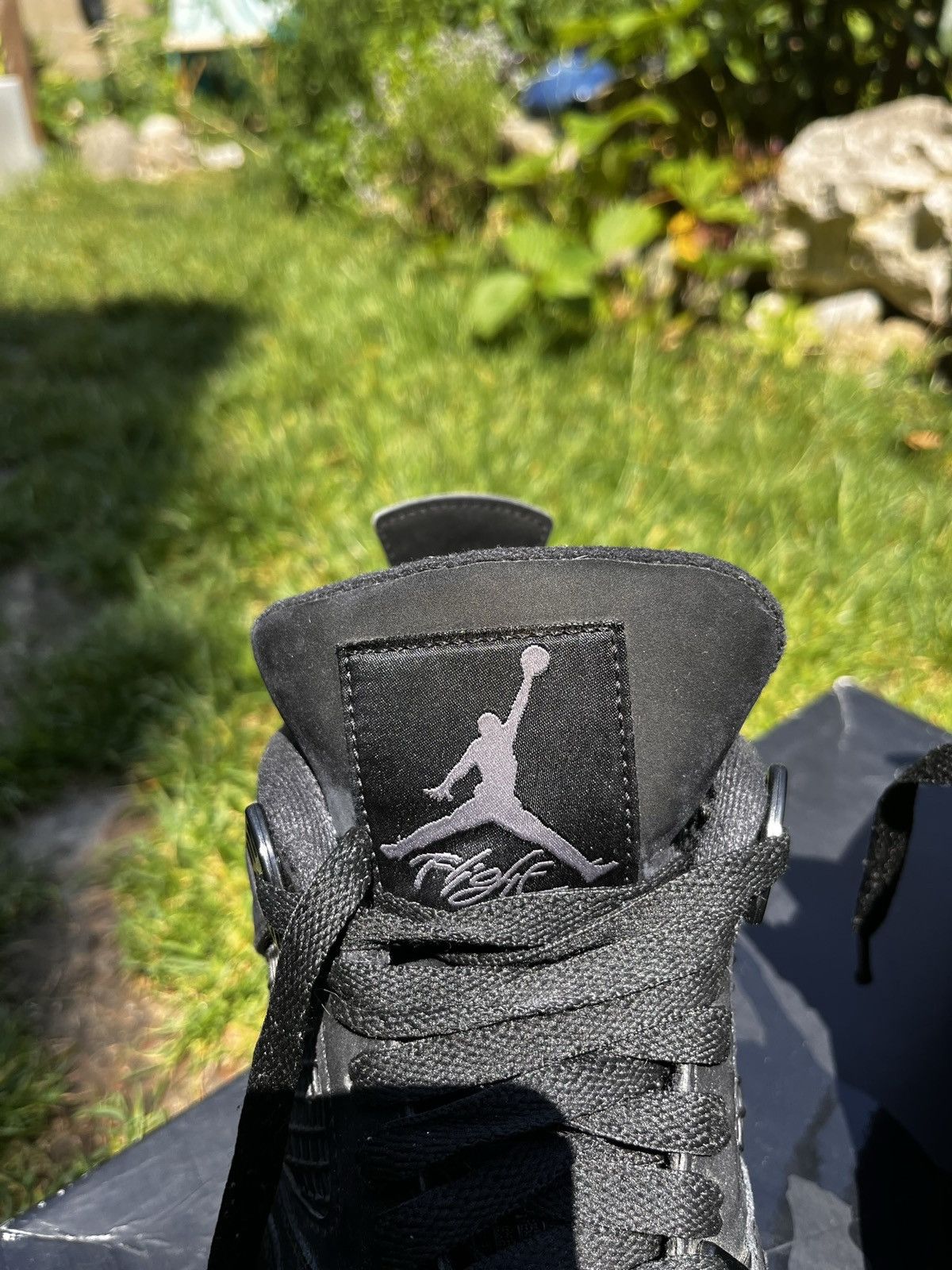 Jordan Brand × Nike Jordan 4 rétro Black Cat (2020) Size US 7.5 / EU 40-41 - 2 Thumbnail