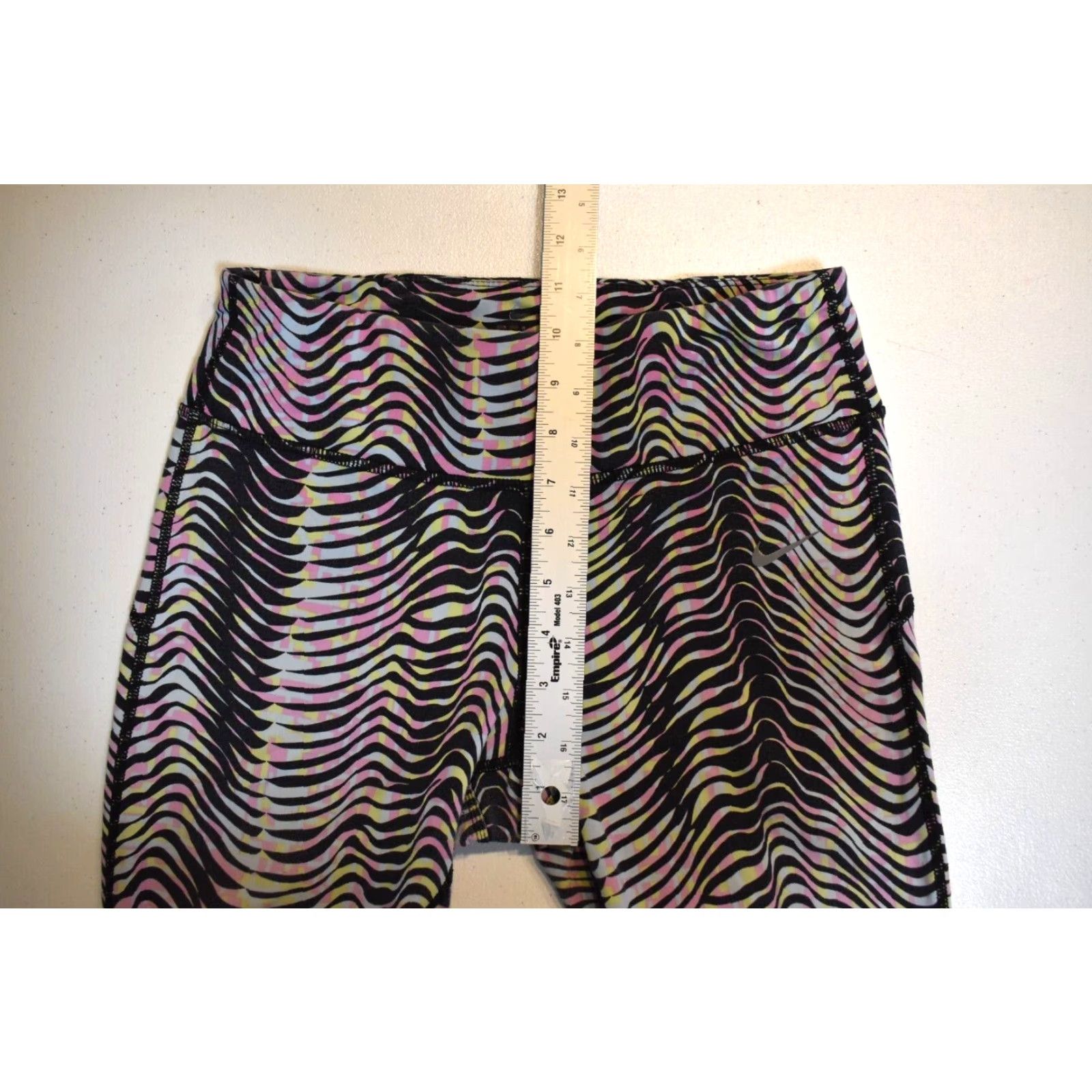 Nike Nike Dri Fit Running Compression Leggings Womens S 26x22 Multicolor Size 28" / US 6 / IT 42 - 4 Thumbnail