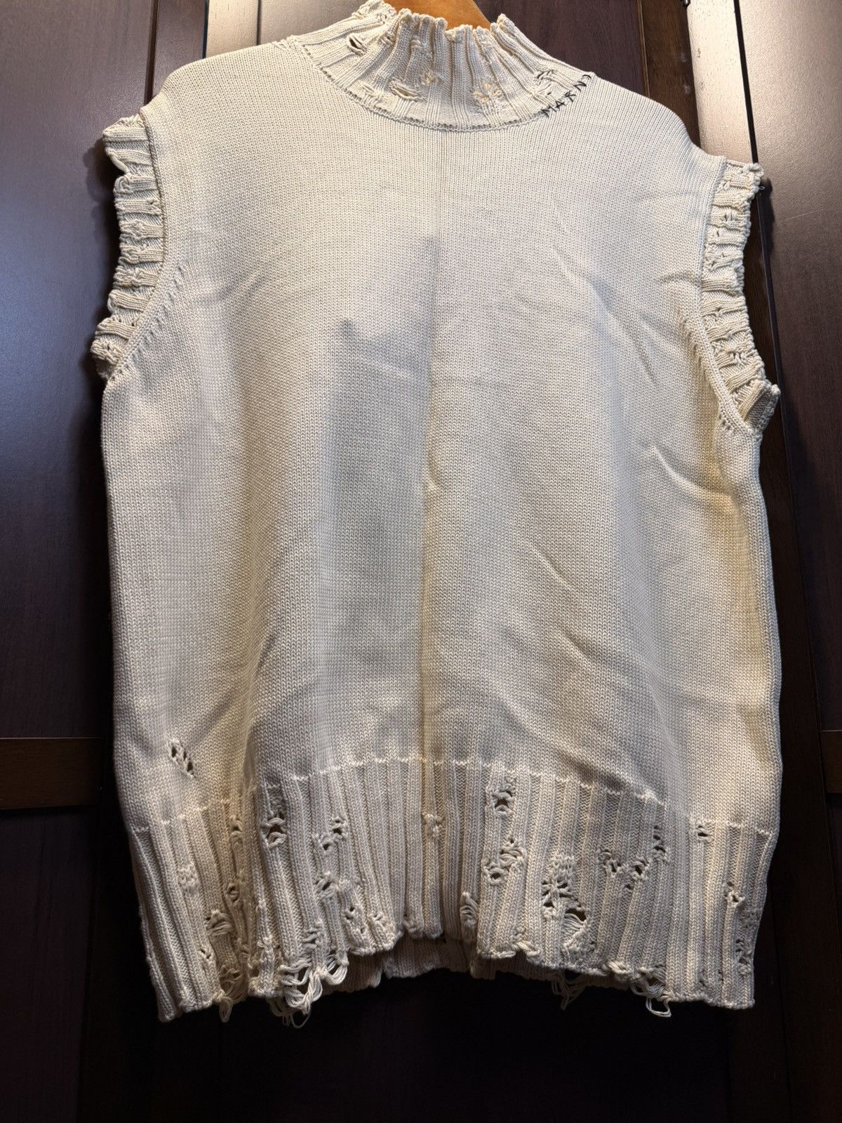 Marni Marni High Neck Damaged Knit Vest Size XXL / US 16-18 / IT 52-54 - 1 Thumbnail