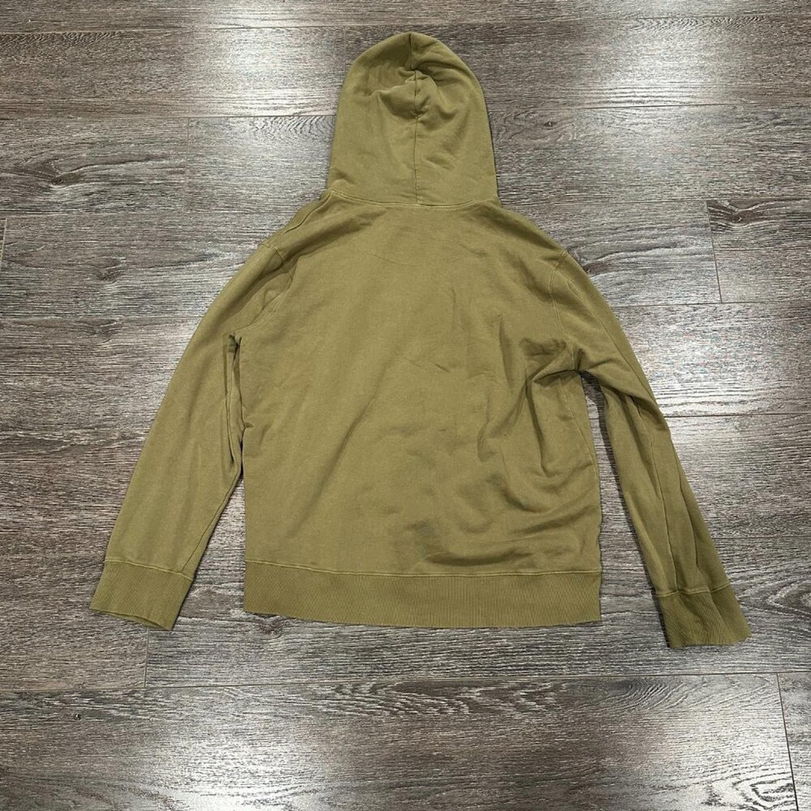 Disney Disney The Lion King Men’s Hoodie – Size XL – Olive Green Size US XL / EU 56 / 4 - 5 Thumbnail