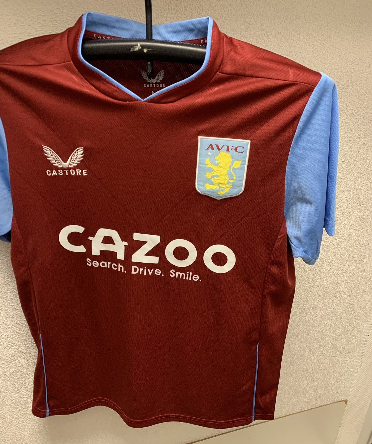 Castore AVFC Aston Villa castors soccer jersey M sz Size US M / EU 48-50 / 2 - 6 Thumbnail