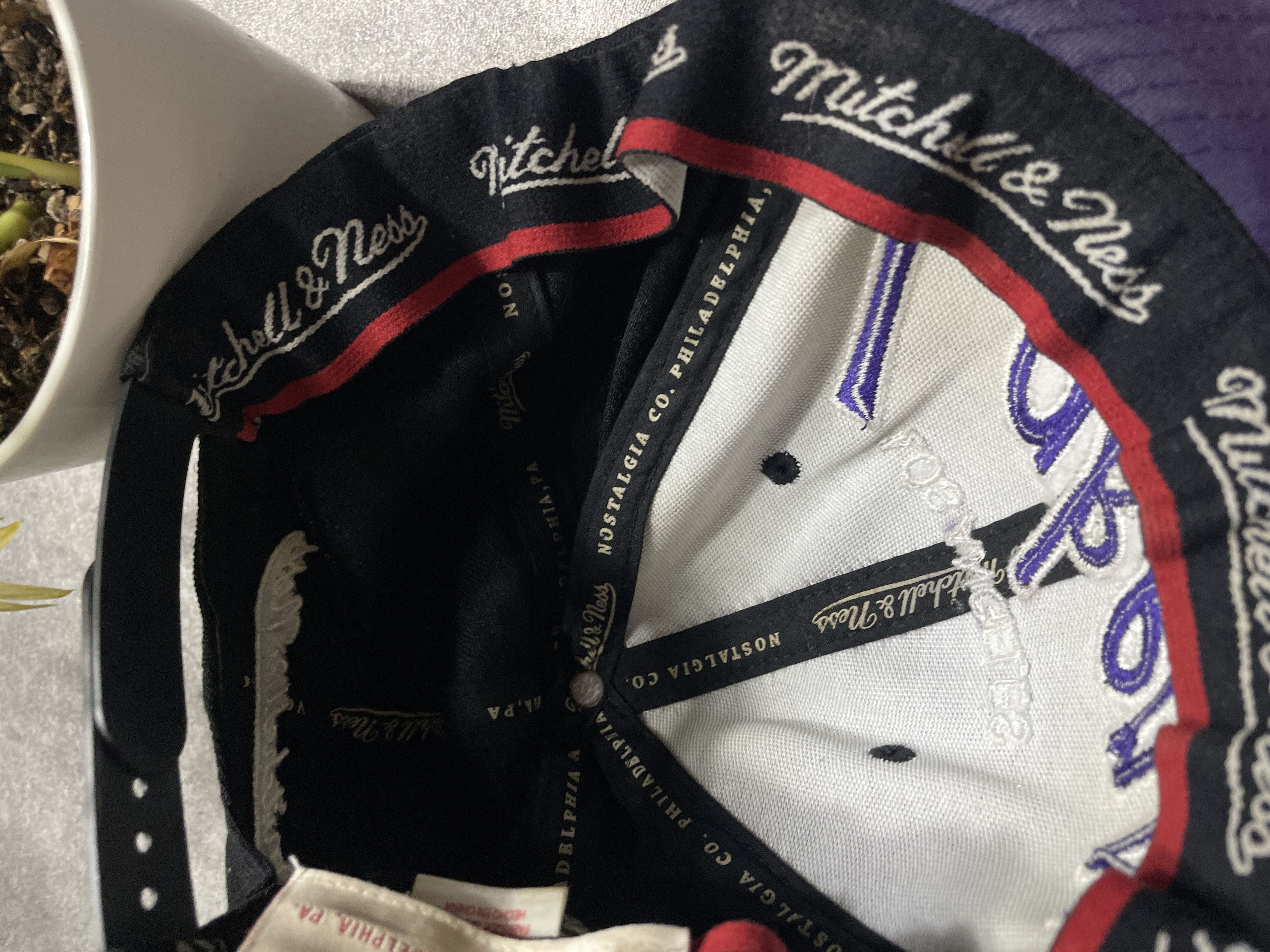 Mitchell & Ness ❗️RARE❗️Lakers Mitchell & Ness Cap Vintage Y2K Wool Size ONE SIZE - 12 Thumbnail