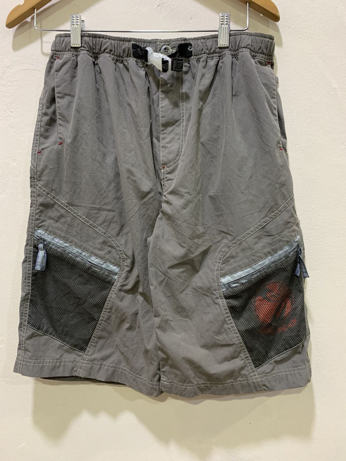 Japanese Brand Vintage Piko Hawai Short Pants Size US 30 / EU 46 - 1 Thumbnail