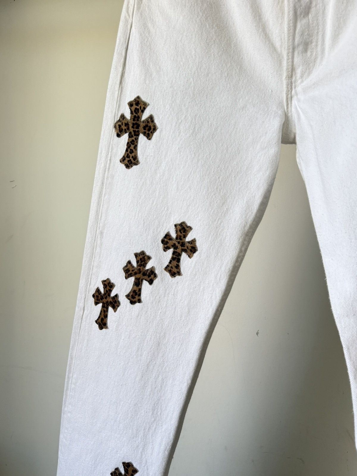Chrome Hearts Chrome Hearts White & Cheetah Patch 501 Size US 30 / EU 46 - 2 Thumbnail