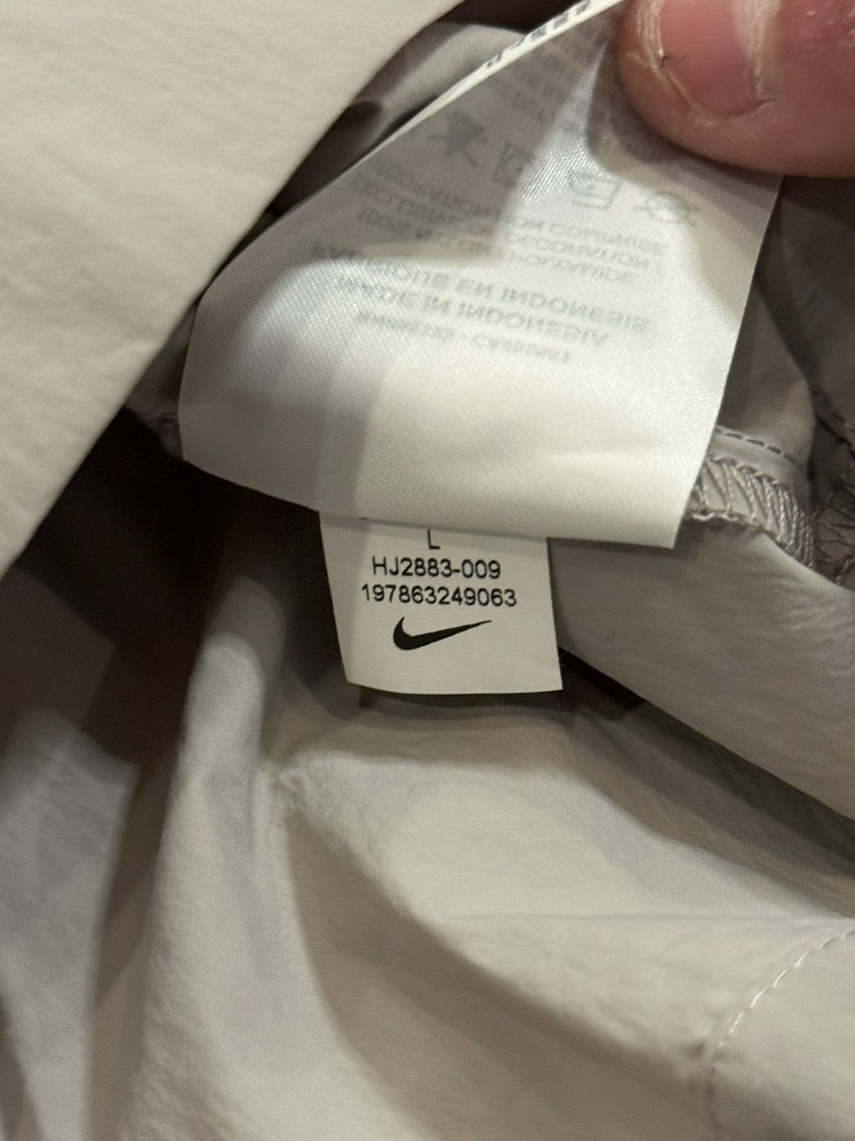 Nike ACG Nike ACG Orb Weaver uv repel Shirt Size US L / EU 52-54 / 3 - 10 Thumbnail