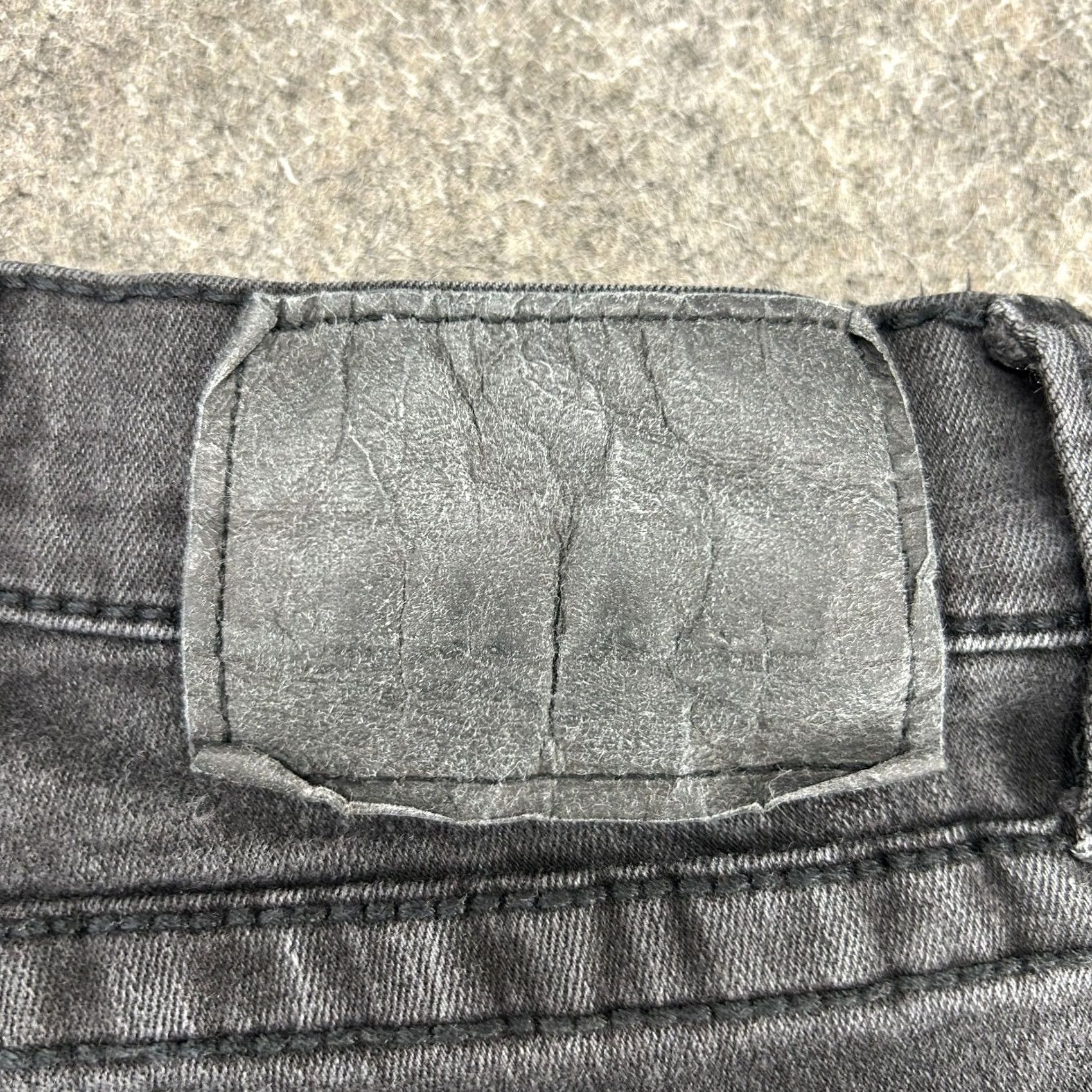 Vintage Salvage Jeans Mens 29x30 Black Havoc Straight Slim Dark Wash Thick Stitch Stretch Buckle Bke 5-Pocket Denim Cotton Slimming Jeans Brand Salvage Size US 29 - 4 Thumbnail