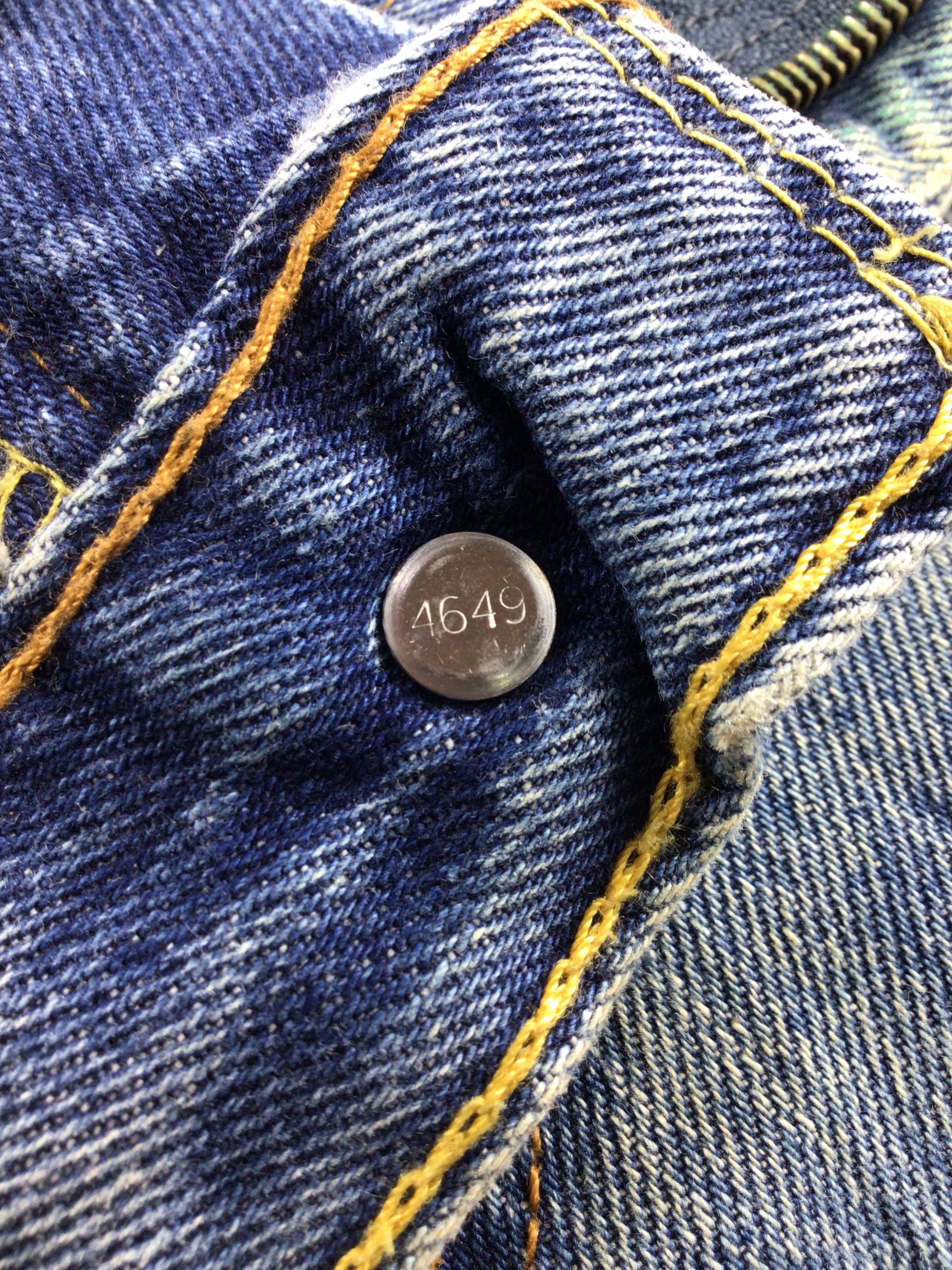 Levi's Vintage Blue Wash Levis 505 Jeans -J865 Size US 35 - 9 Thumbnail