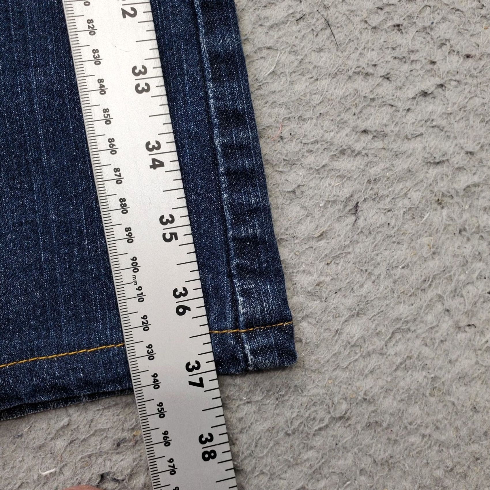 DKNY DKNY Womens Jeans Bootcut 5-Pocket Denim Blue Size 6 Slim Stretch Soho Flat Front 27.75 Inseam Regular Waist 29 In Vintage: No Size 28" / US 6 / IT 42 - 5 Thumbnail
