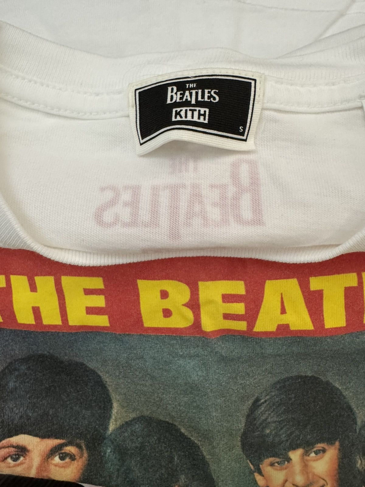 Kith The Beatles Red Roses Vintage Tee Size US S / EU 44-46 / 1 - 3 Thumbnail
