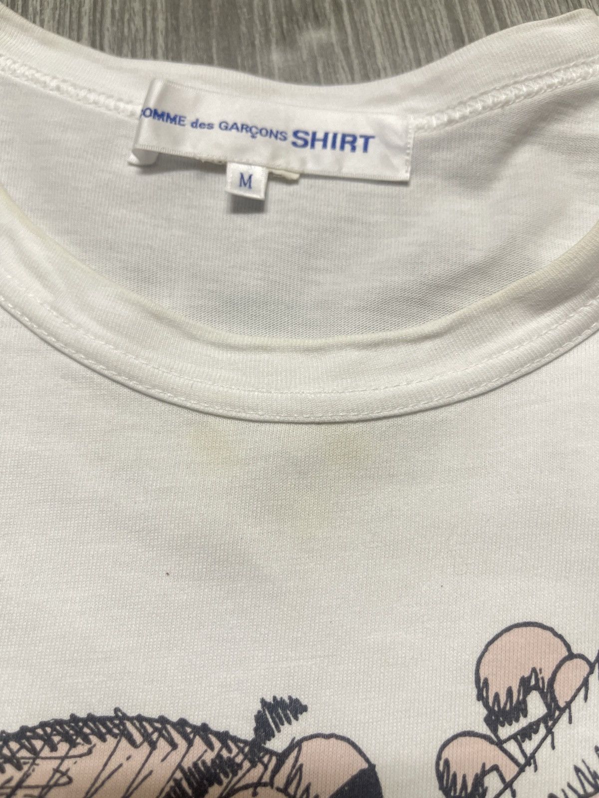 Comme des Garcons × Japanese Brand Comme Des Garcons x Kaws T Shirt Size US M / EU 48-50 / 2 - 8 Thumbnail