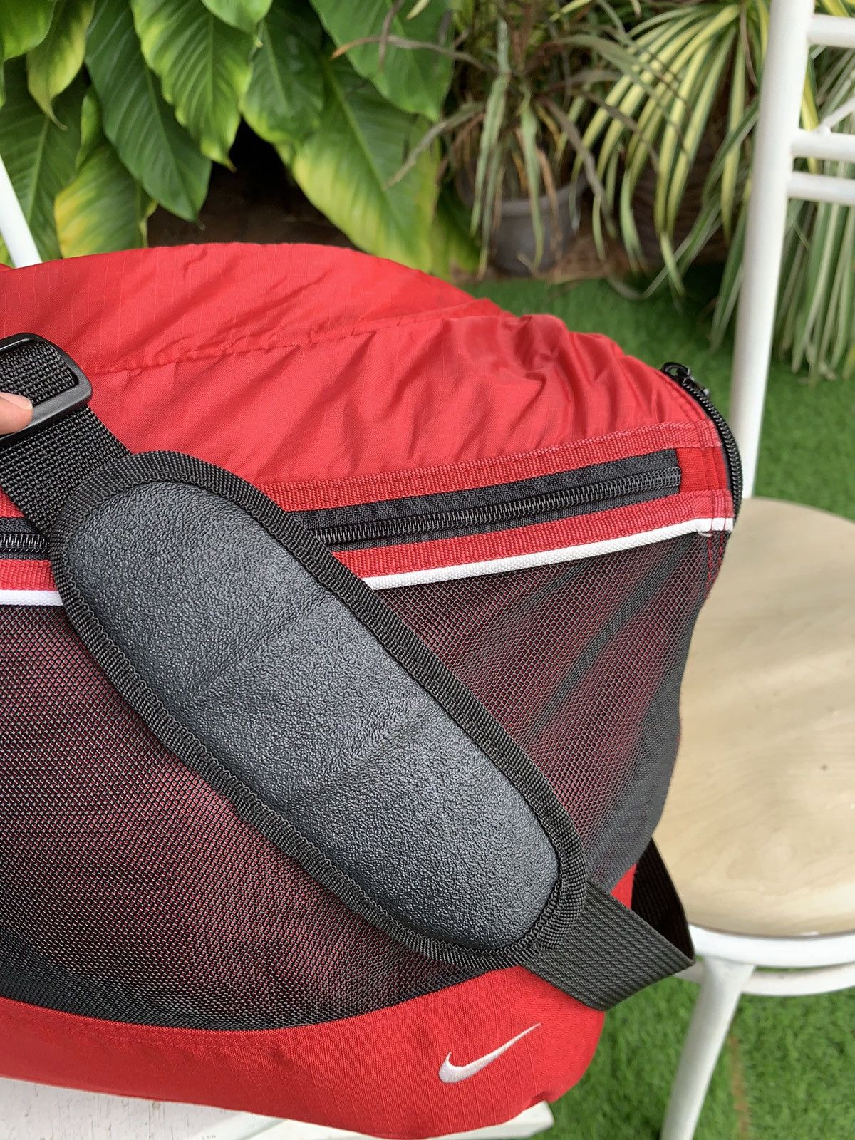 Nike × Vintage Rarely Vintage NIKE SLING BAG Size ONE SIZE - 8 Thumbnail
