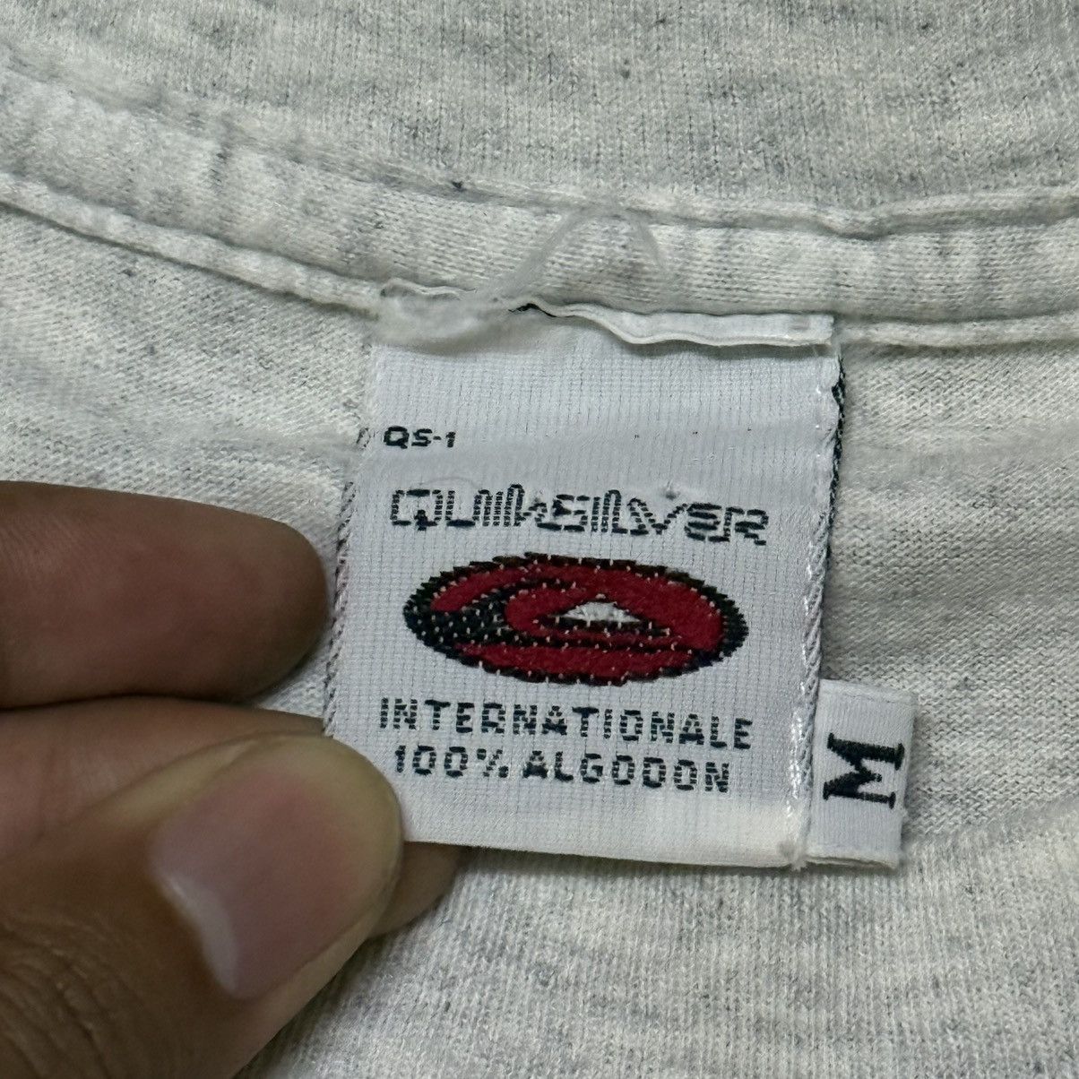 Quiksilver Vintage Quiksilver Big Logo T Shirt Size US M / EU 48-50 / 2 - 5 Thumbnail