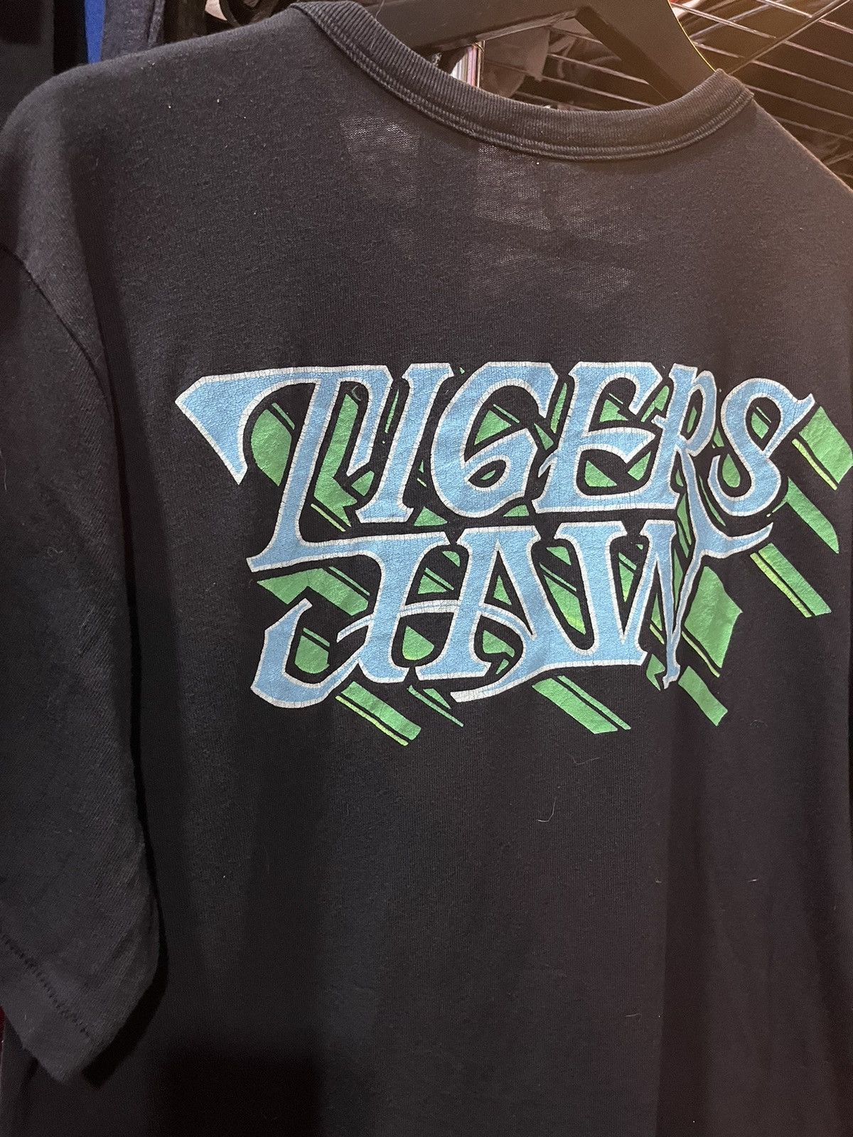 Band Tees Tigers Jaw Pop Punk Emo Midwest Band Tee Size US L / EU 52-54 / 3 - 4 Thumbnail