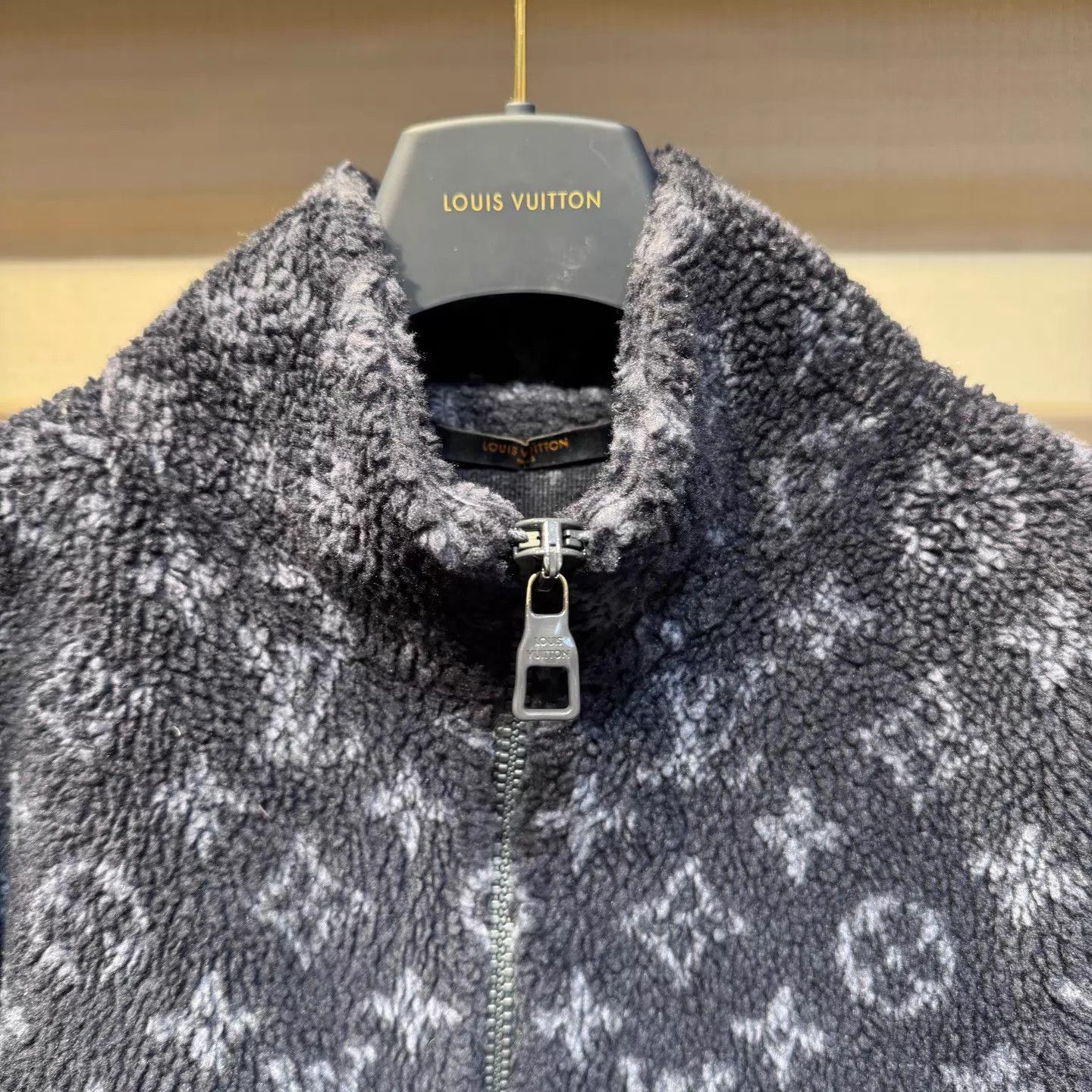 Louis Vuitton LV Black Monogram Teddy Zip Jacket M Size US M / EU 48-50 / 2 - 3 Thumbnail