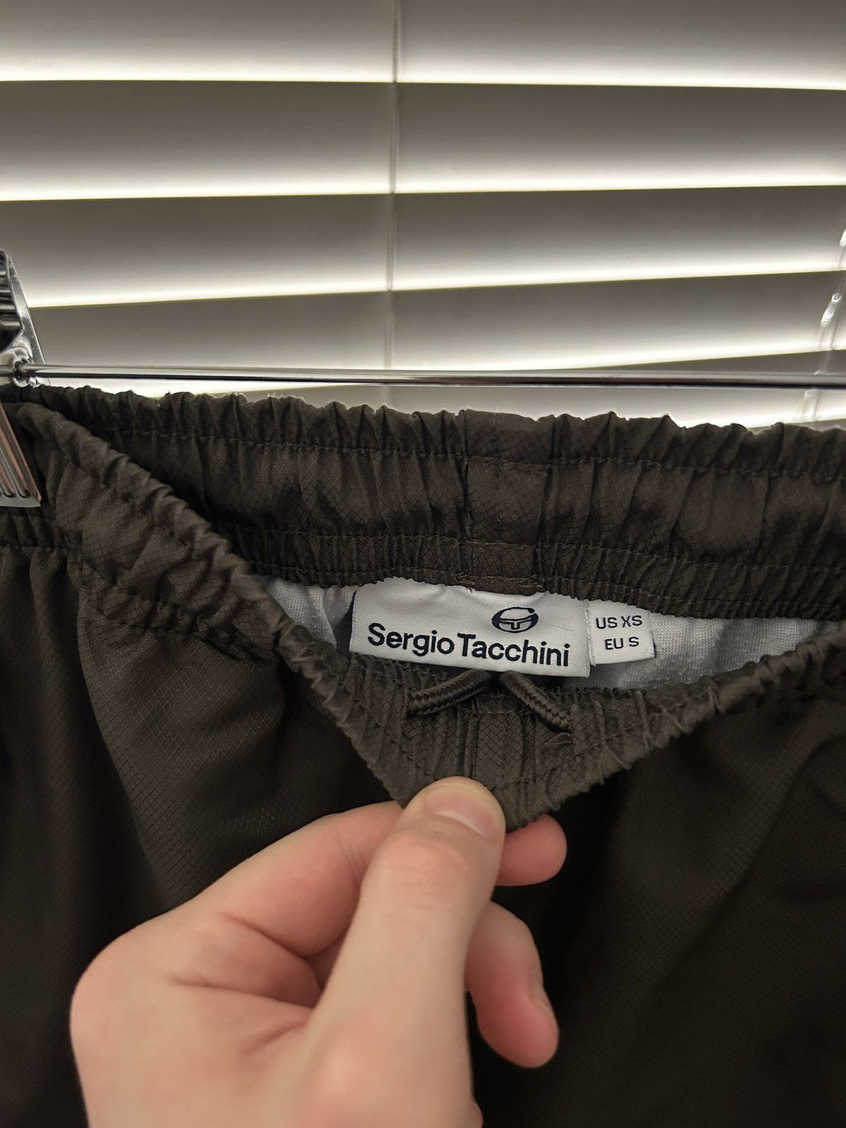 Sergio Tacchini Sergio Tacchini nylon track pants Size US 30 / EU 46 - 2 Thumbnail