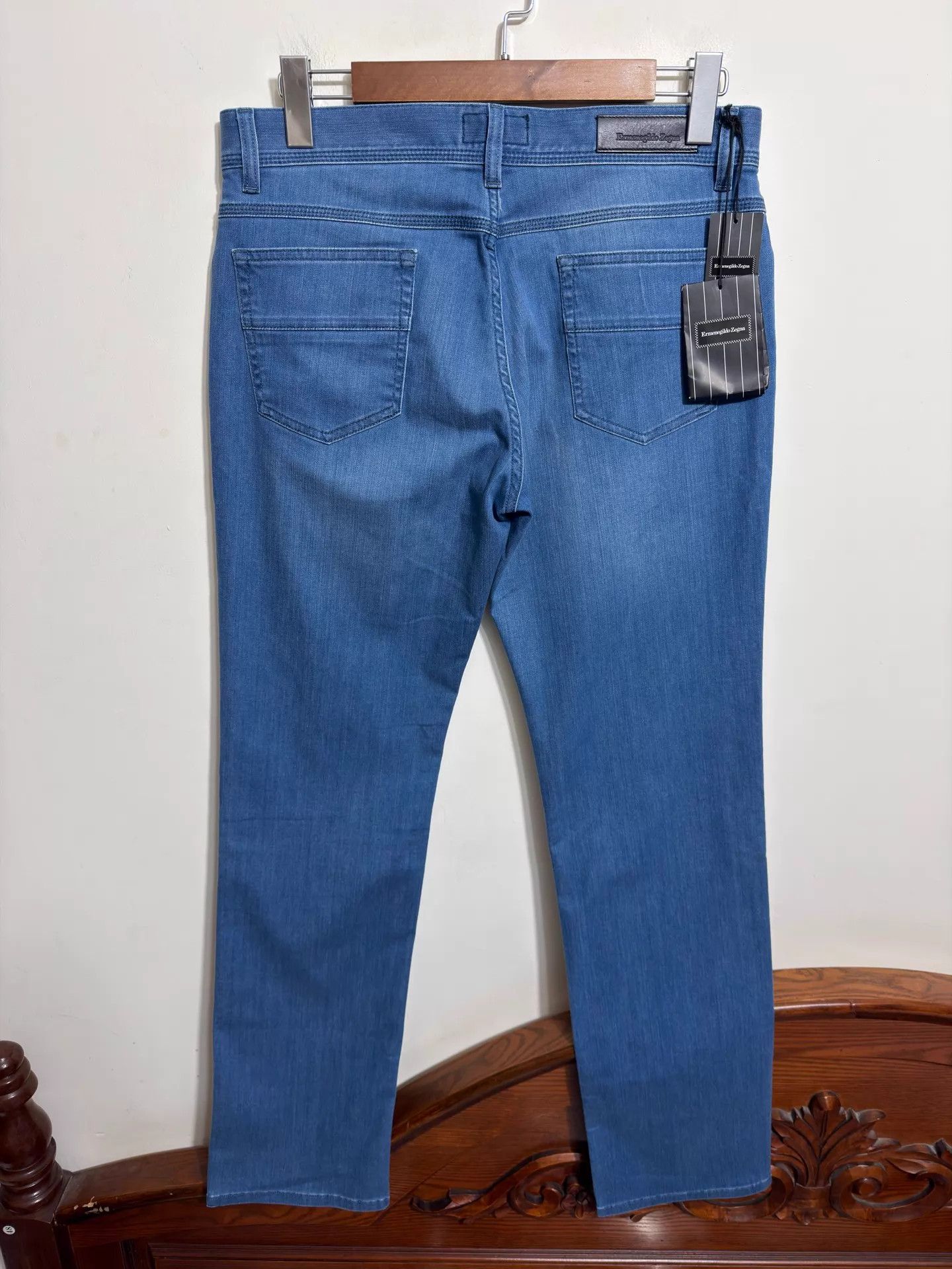 Ermenegildo Zegna Zegna Mid Blue Straight Jeans 33/34 New with Tags Size US 33 - 2 Thumbnail