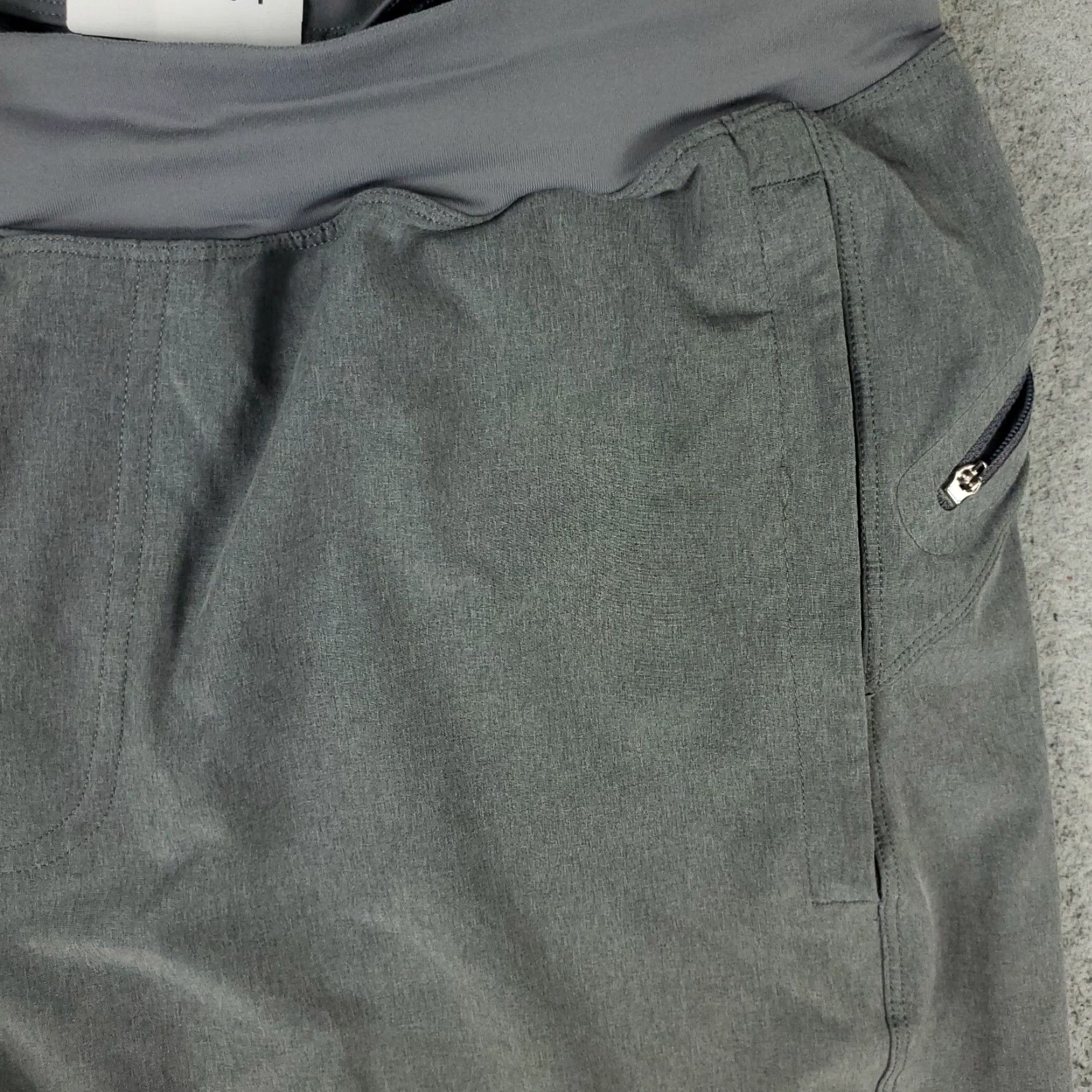 Lululemon Lululemon Shorts Mens Size Medium Gray Lace Tie Stretch Active Size US 31 - 3 Thumbnail