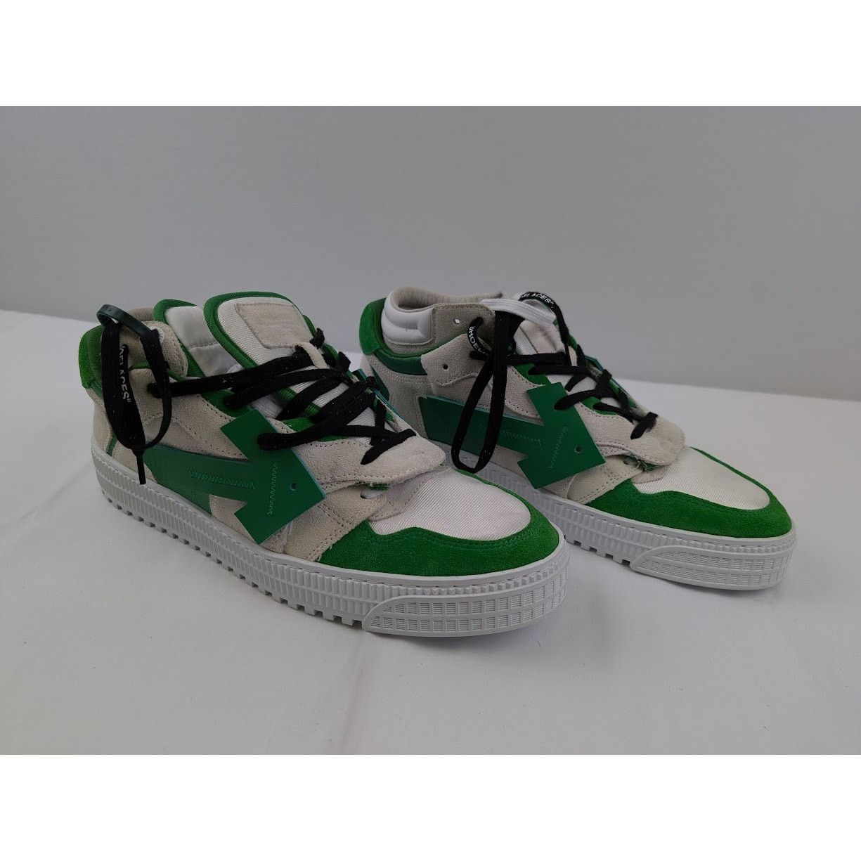 Off-White o1rshd1 Floating Arrow Sneakers in White / Green Size US 13 / EU 46 - 12 Thumbnail