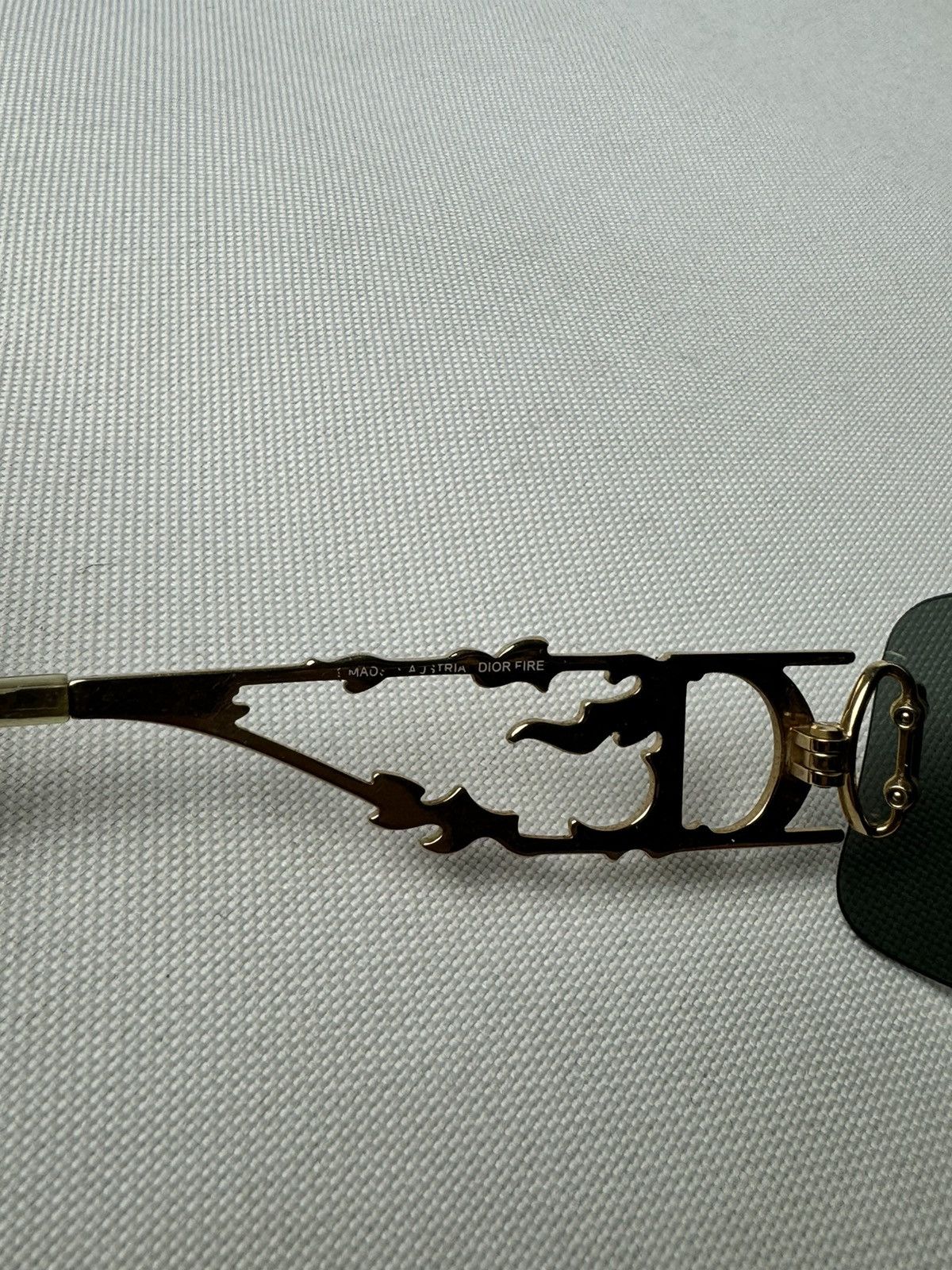 Dior Dior FIRE 40A0J Gold Plated Rhinestone Shield Sunglasses Size ONE SIZE - 4 Thumbnail