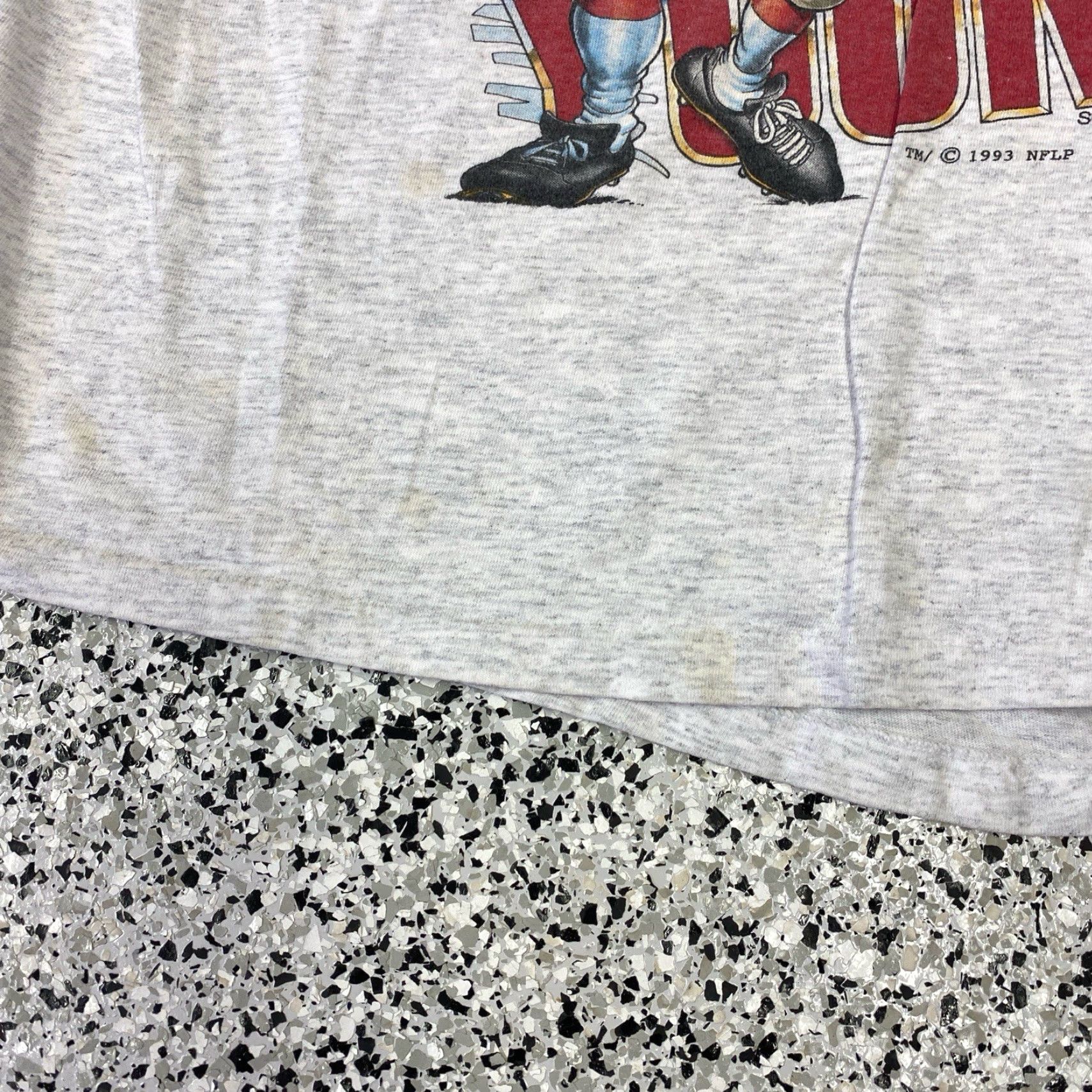 Vintage VINTAGE Steve Young T Shirt San Francisco 49ers Tee USA Made XL Black Unisex Short Sleeve Cotton Graphic Tee Sportswear 1990s Mens Womens Boys Girls Size US XL / EU 56 / 4 - 2 Thumbnail