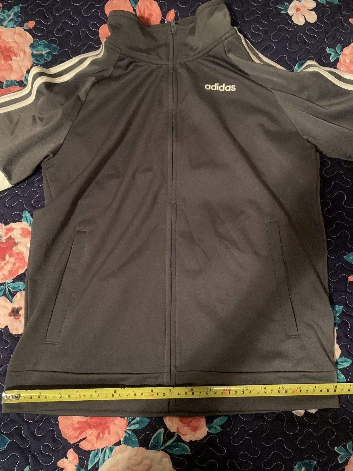 Adidas × Vintage Adidas Silver Jacket Zip Up Streetwear Y2K 2000s Thrift Size US S / EU 44-46 / 1 - 17 Thumbnail