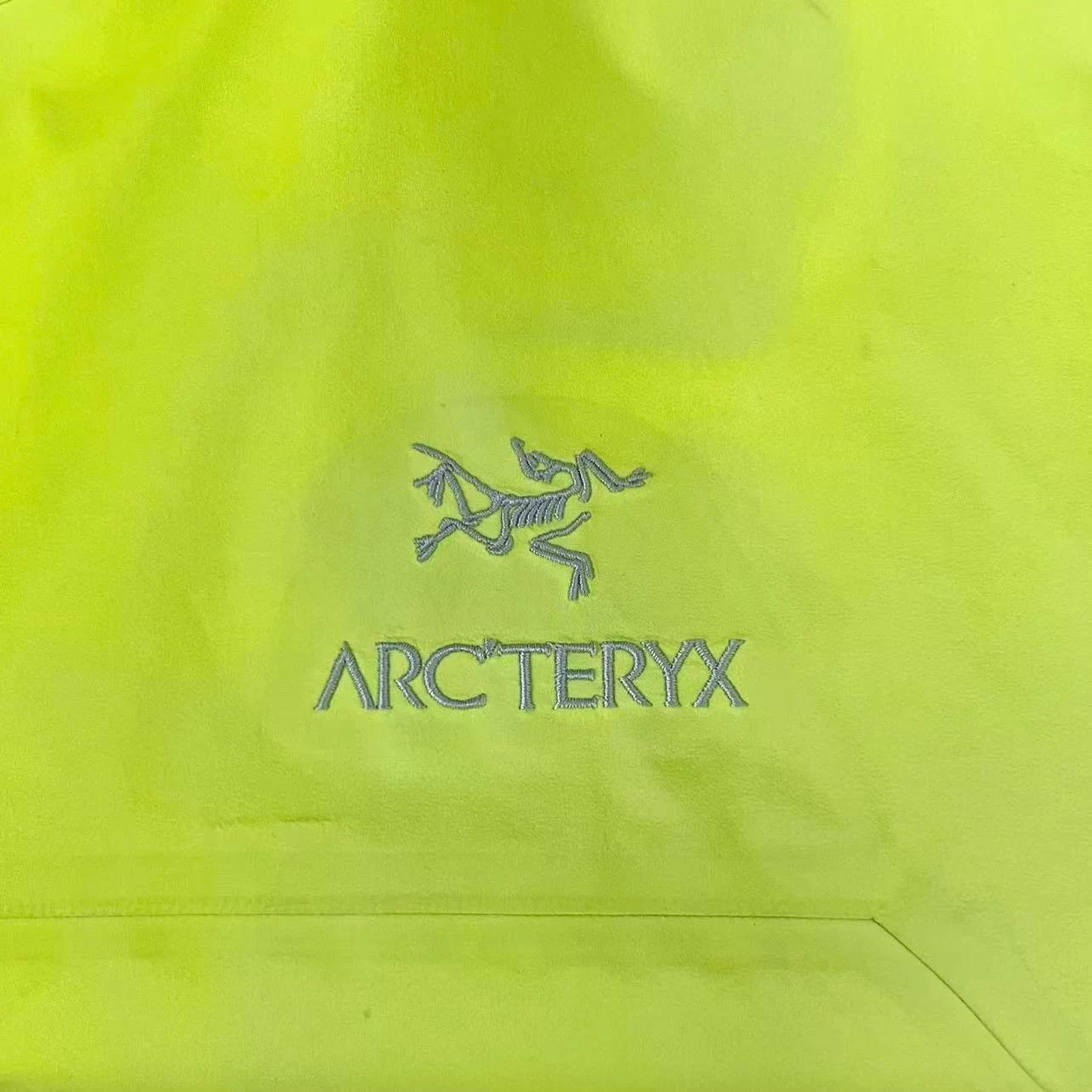 Arc'teryx Arc'teryx Beta Jacket GORE-TEX XL Vibrant Green Size US XL / EU 56 / 4 - 4 Thumbnail