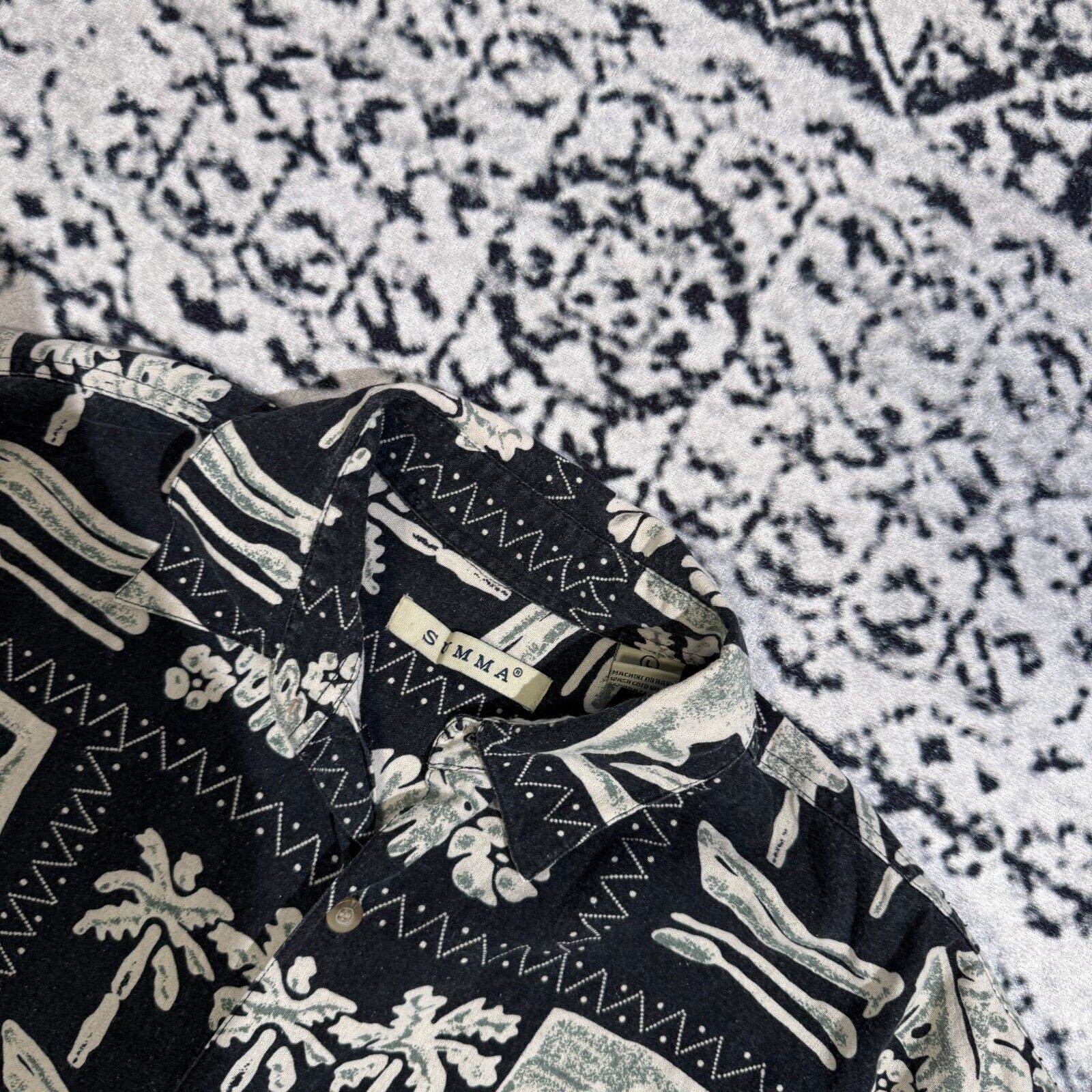 Vintage Vintage Black White Cotton Silk Shirt Size L 90s Hawaii Y2K Size US L / EU 52-54 / 3 - 7 Thumbnail