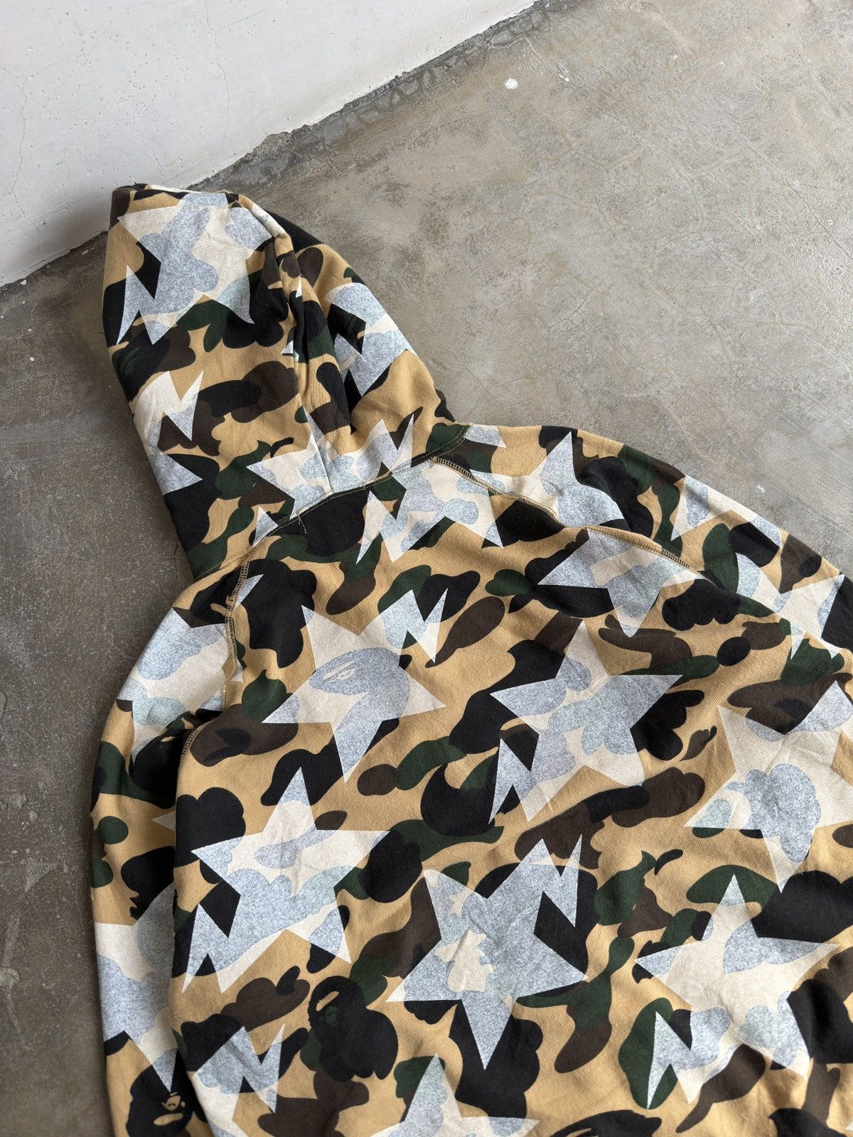Bape Bape Sta Full Zip Hoodie Nigo 1st Camo a bathing ape star Size US S / EU 44-46 / 1 - 15 Thumbnail