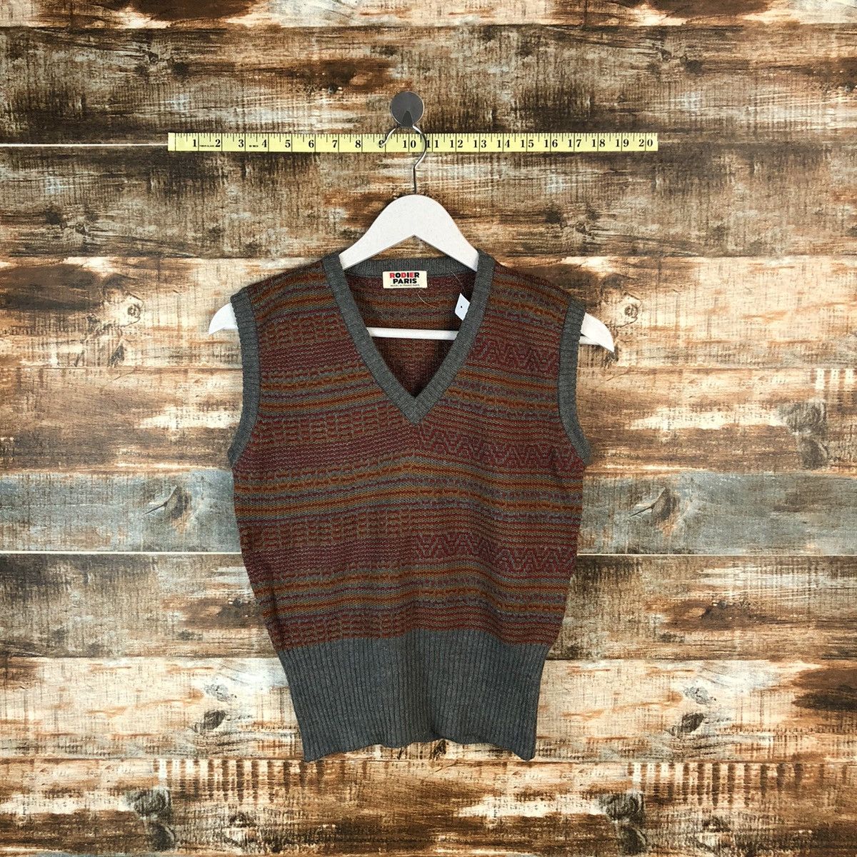 Homespun Knitwear × Japanese Brand Rodier Paris vintage Brown Vest Knitwear #A1379 Size XS / US 0-2 / IT 36-38 - 1 Thumbnail