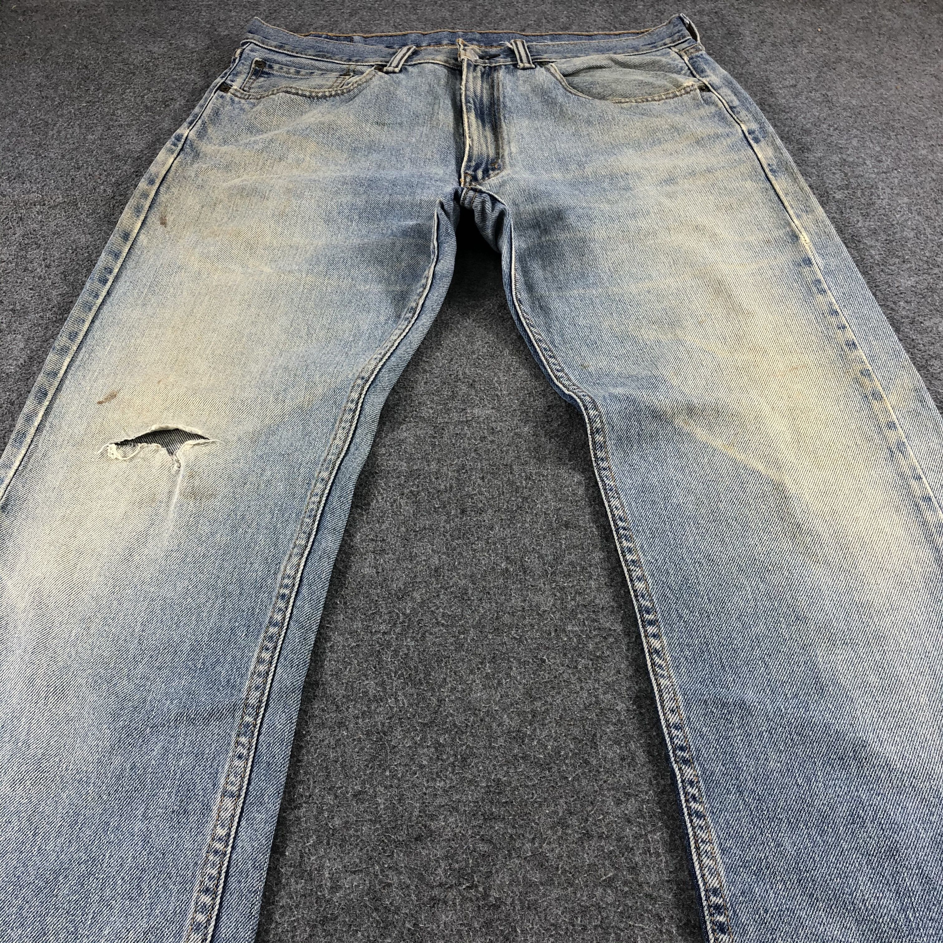 Levi's Vintage Light Wash Levis 505 Jeans- J1352 Size US 36 / EU 52 - 3 Thumbnail