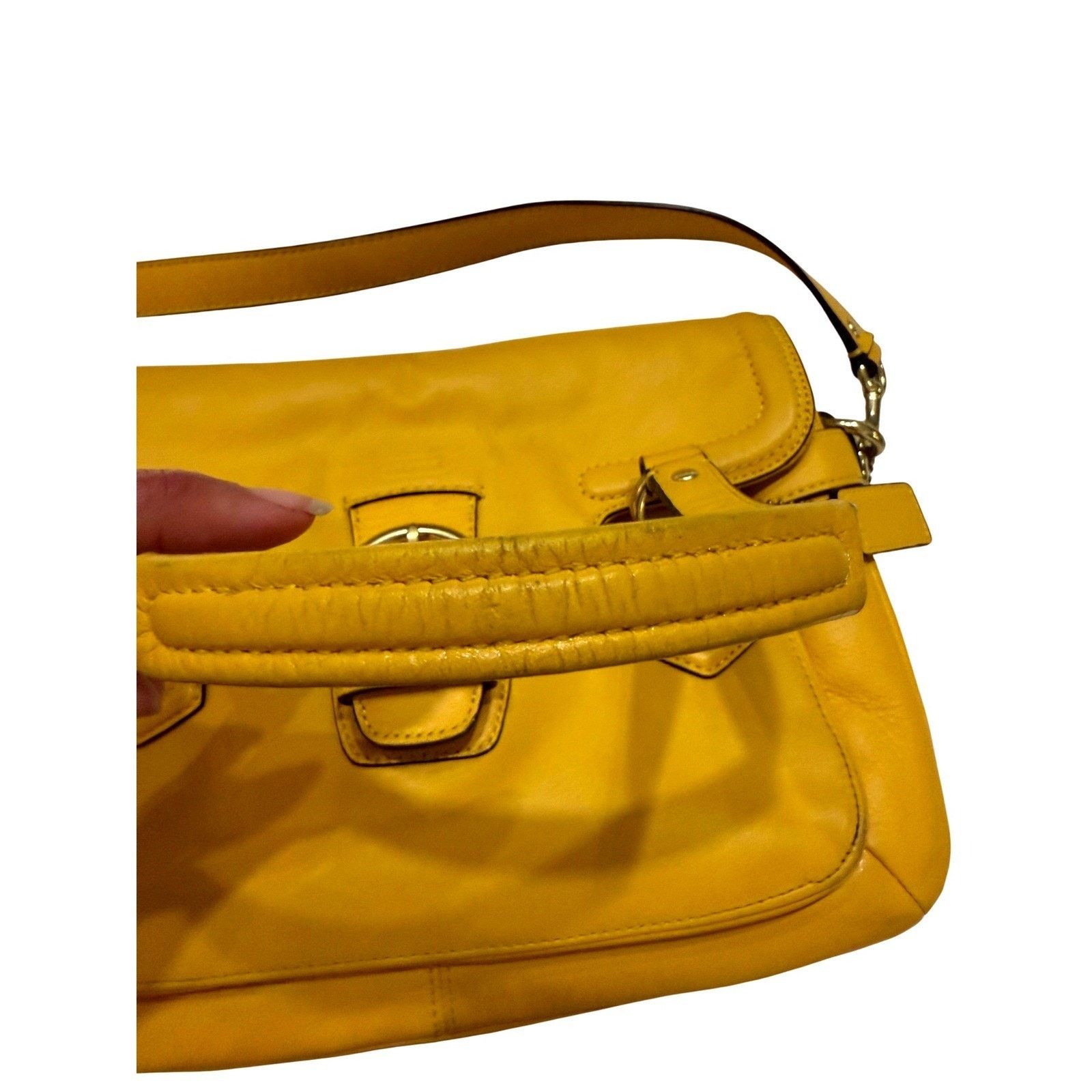 Coach Coach Campbell Satchel Yellow Leather Crossbody Buckle Y2K Size ONE SIZE - 7 Thumbnail