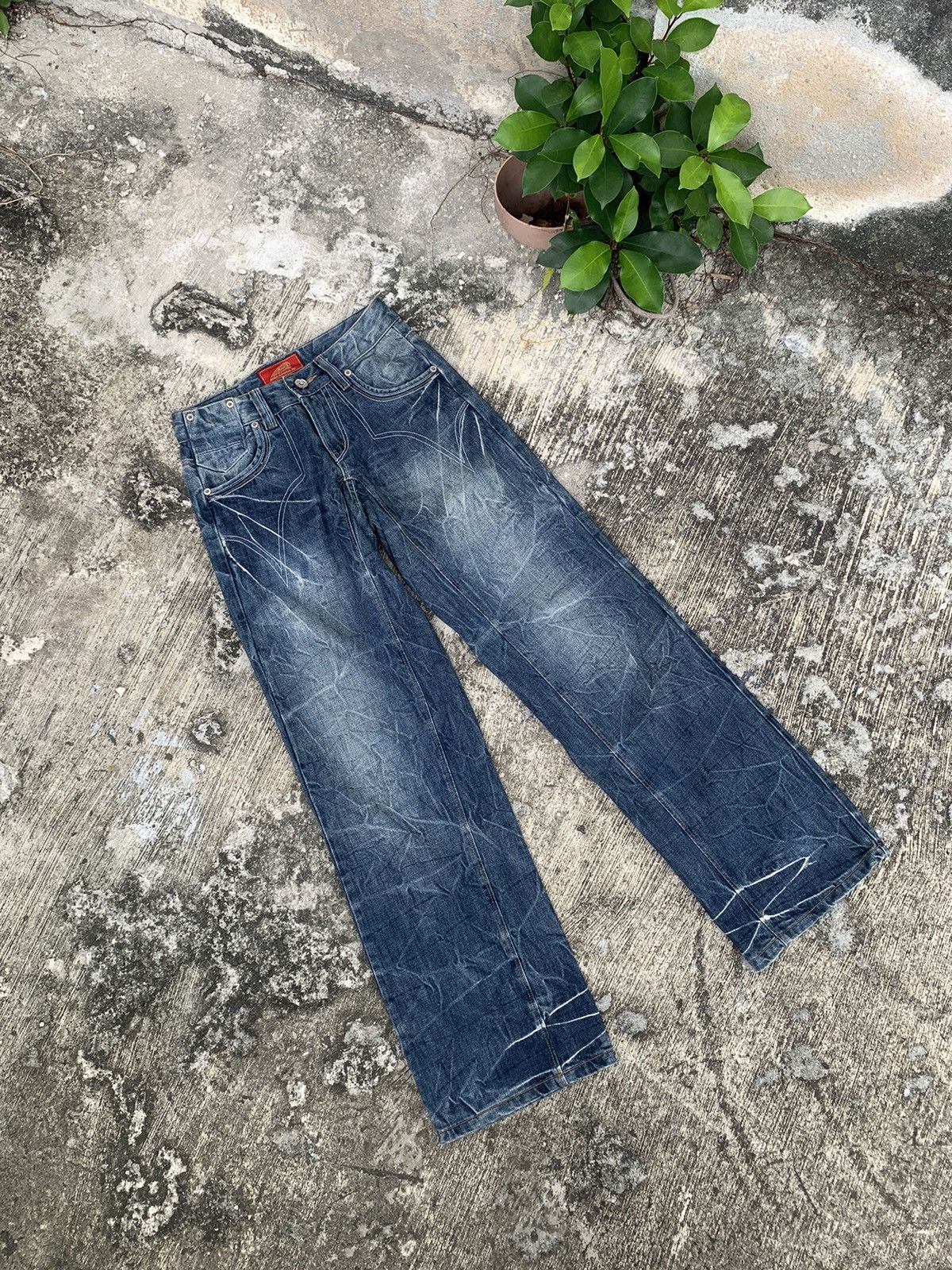 If Six Was Nine × Indian Motorcycle × Le Grande Bleu (L.G.B.) Indian motercycles jeans Size 27" / US 4 / IT 40 - 2 Thumbnail