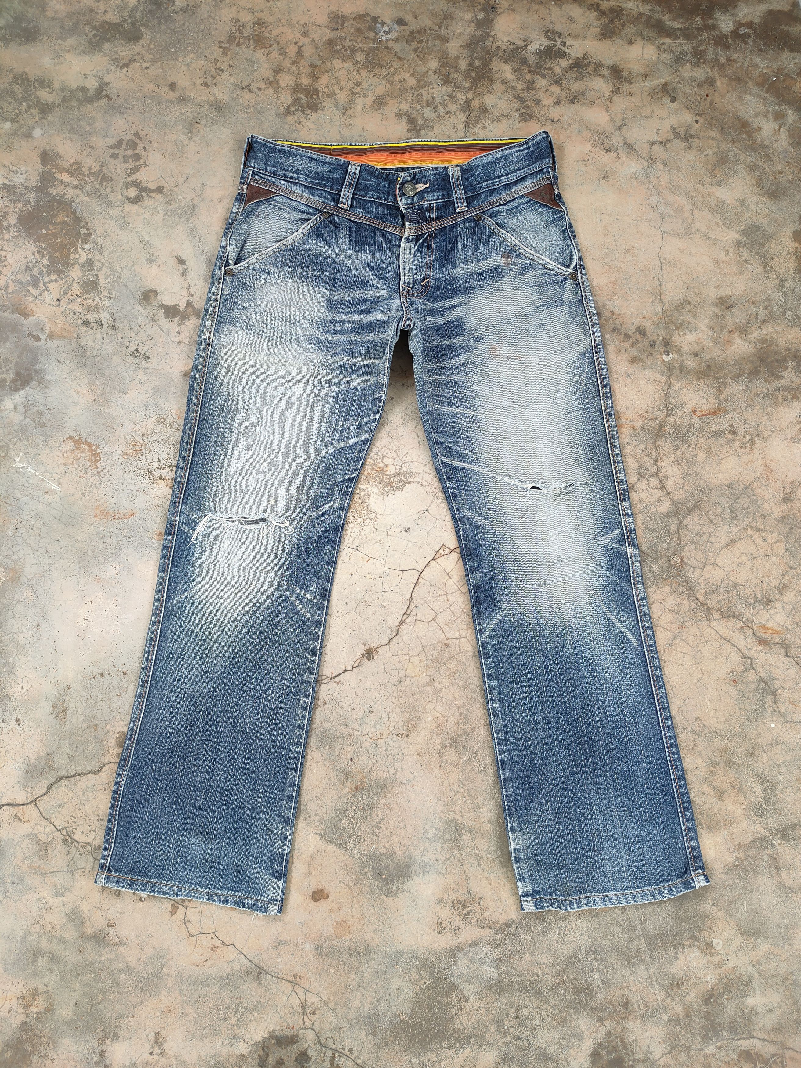 Edwin VINTAGE EDWIN BLUE TRIP DISTRESSED FADED JEANS PANTS Size US 34 / EU 50 - 2 Thumbnail