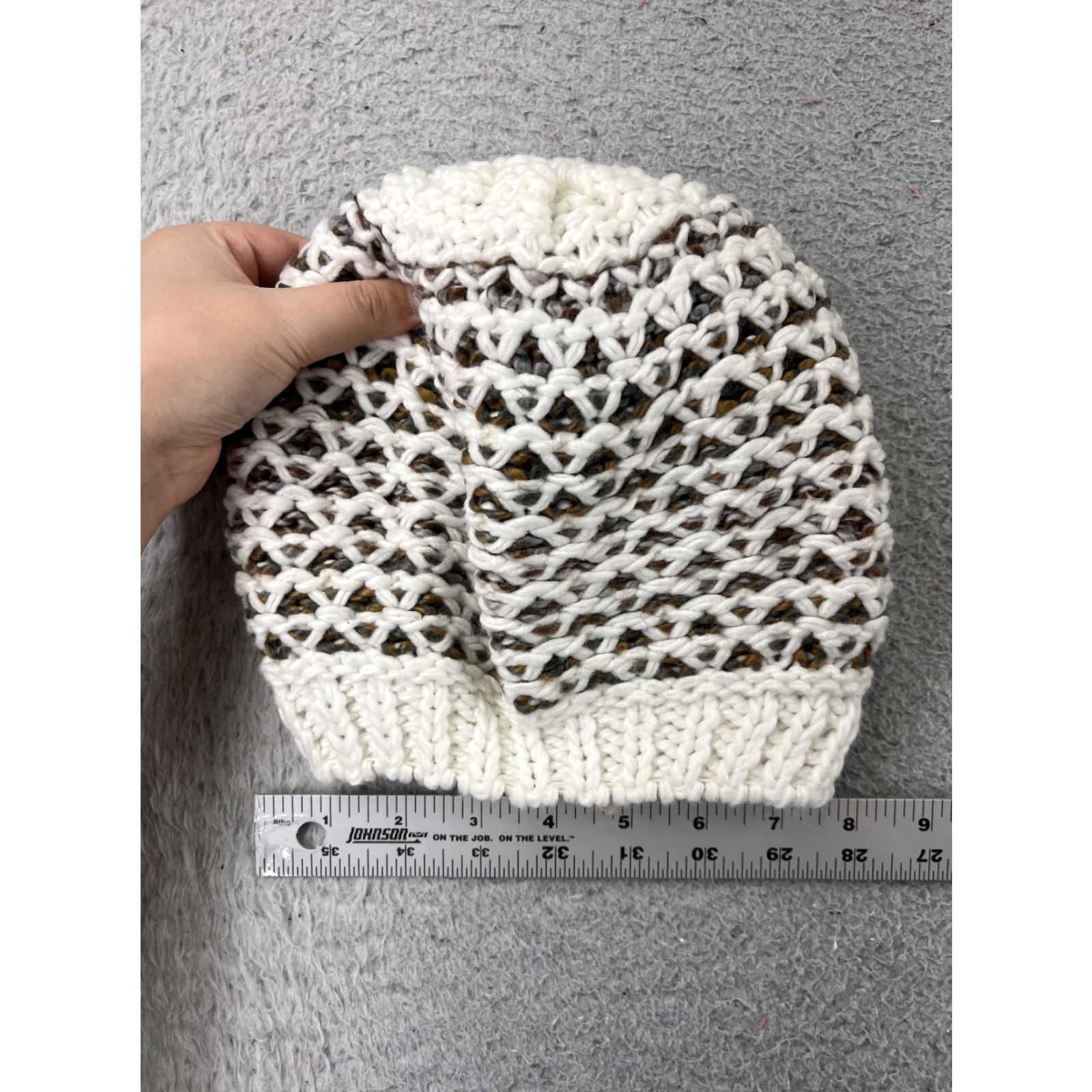 Vintage VINTAGE Transformco Beanie Toque Womens One Size White Brown Knit Check 100% Acrylic Pom Size ONE SIZE - 5 Thumbnail