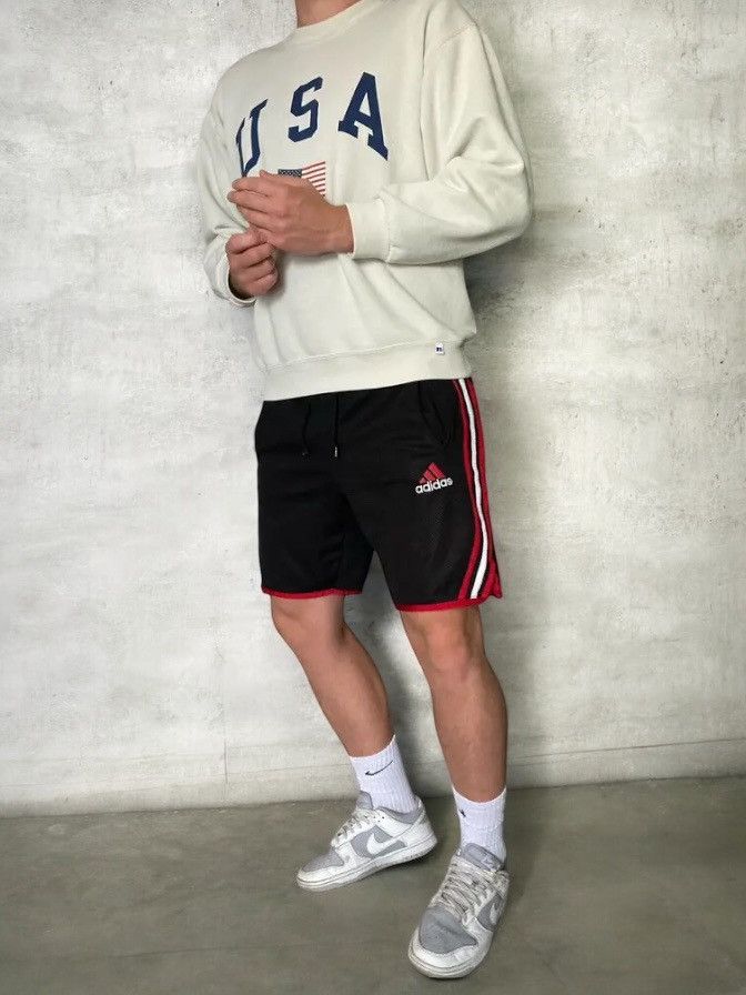 Adidas × Vintage Vintage retro 90’s Adidas 3 stripes shorts XL y2k cargo eqt Size US 36 / EU 52 - 1 Thumbnail