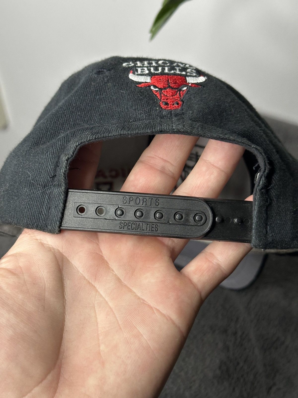 NBA × Sports Specialties NBA Chicago Bulls Vintage Cap Size ONE SIZE - 14 Thumbnail
